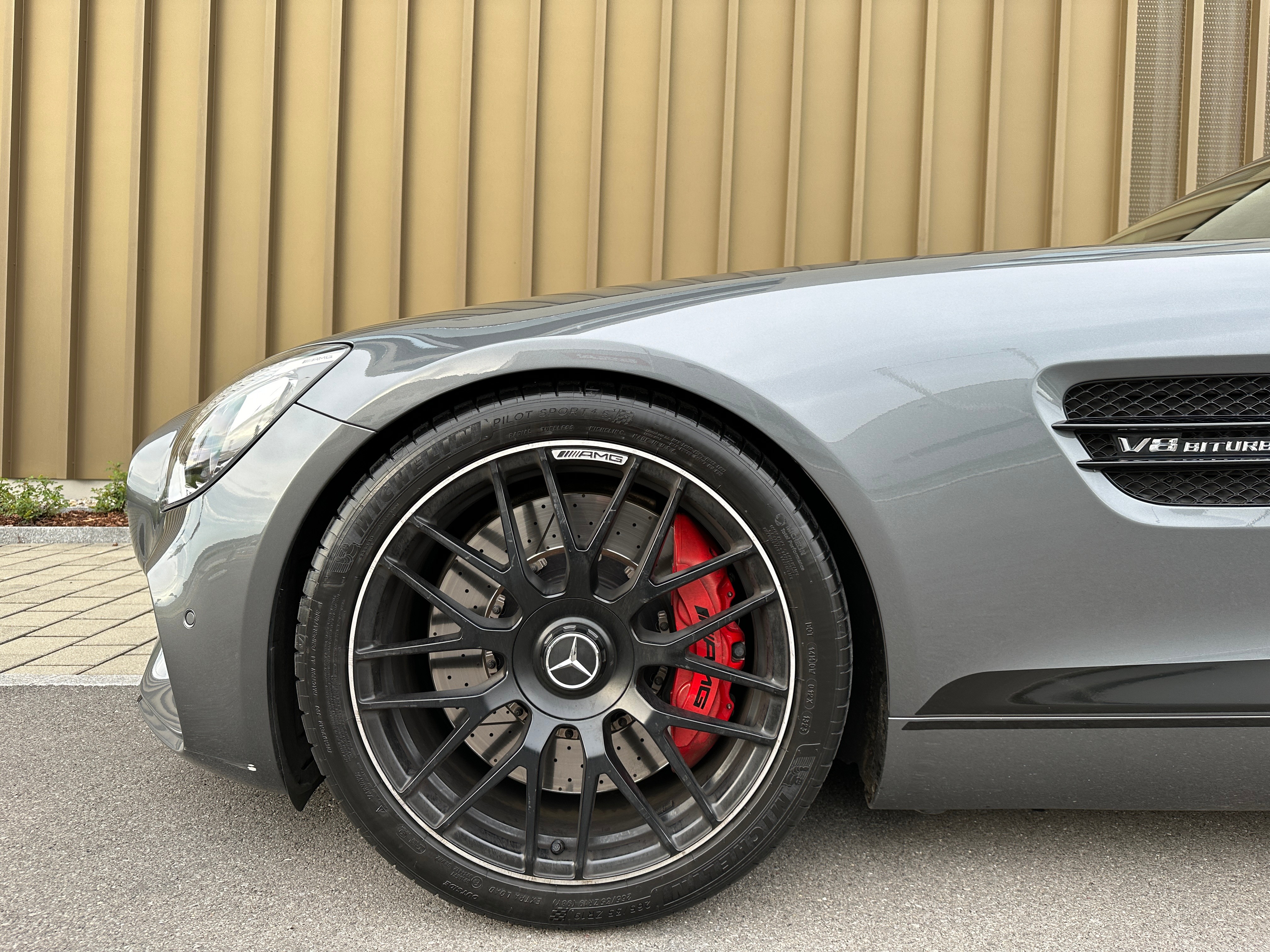 MERCEDES-BENZ AMG GT S Speedshift DCT