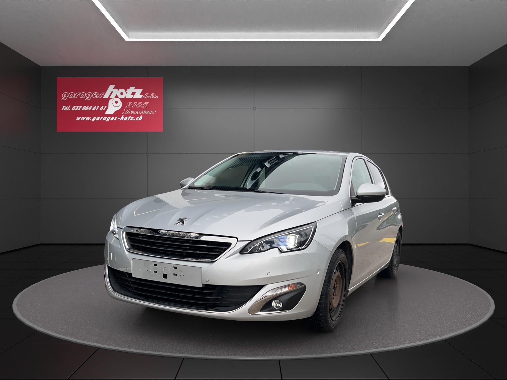 PEUGEOT 308 1.2 THP Allure