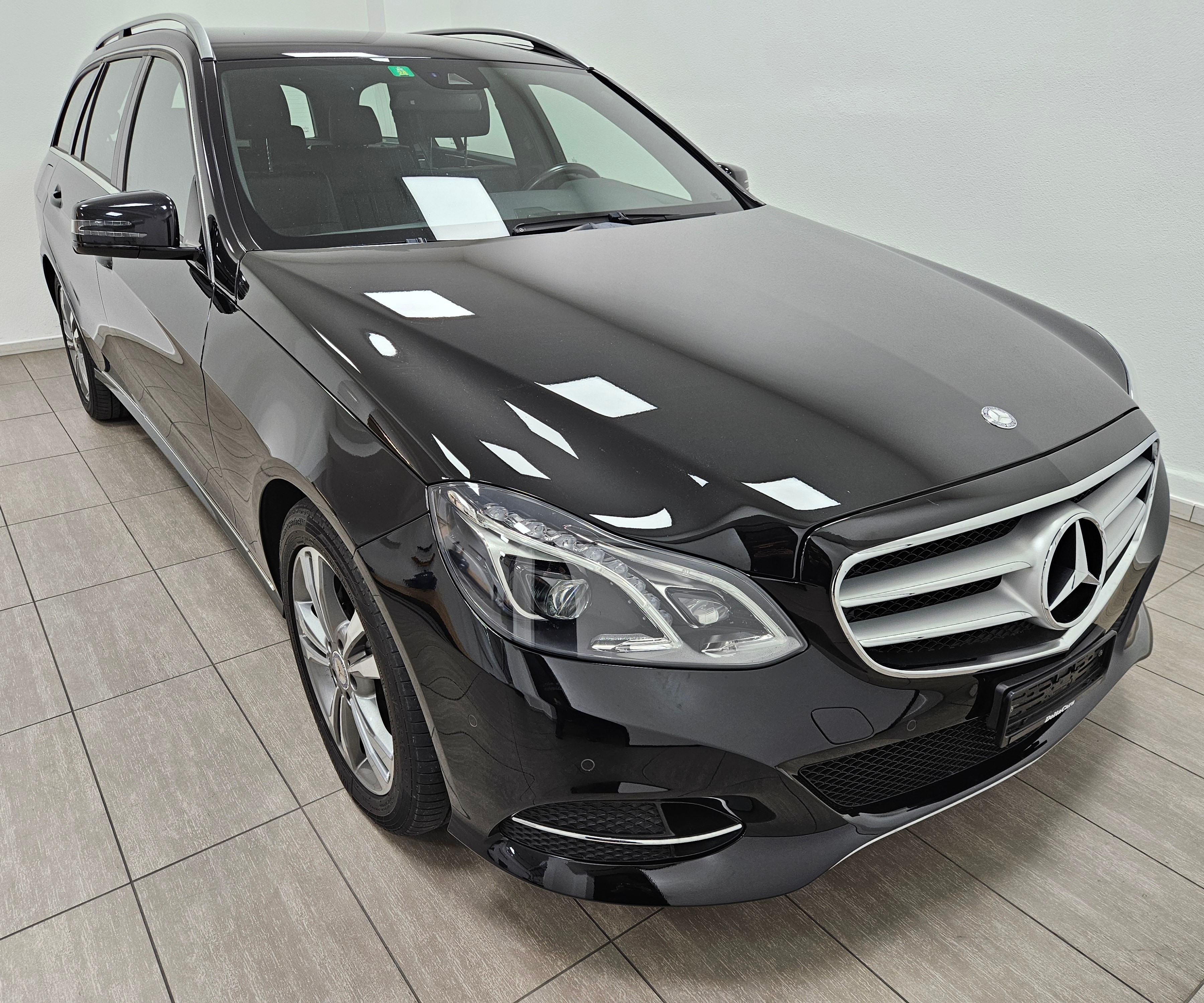 MERCEDES-BENZ E 350 BlueTEC Avantgarde 4Matic 7G-Tronic