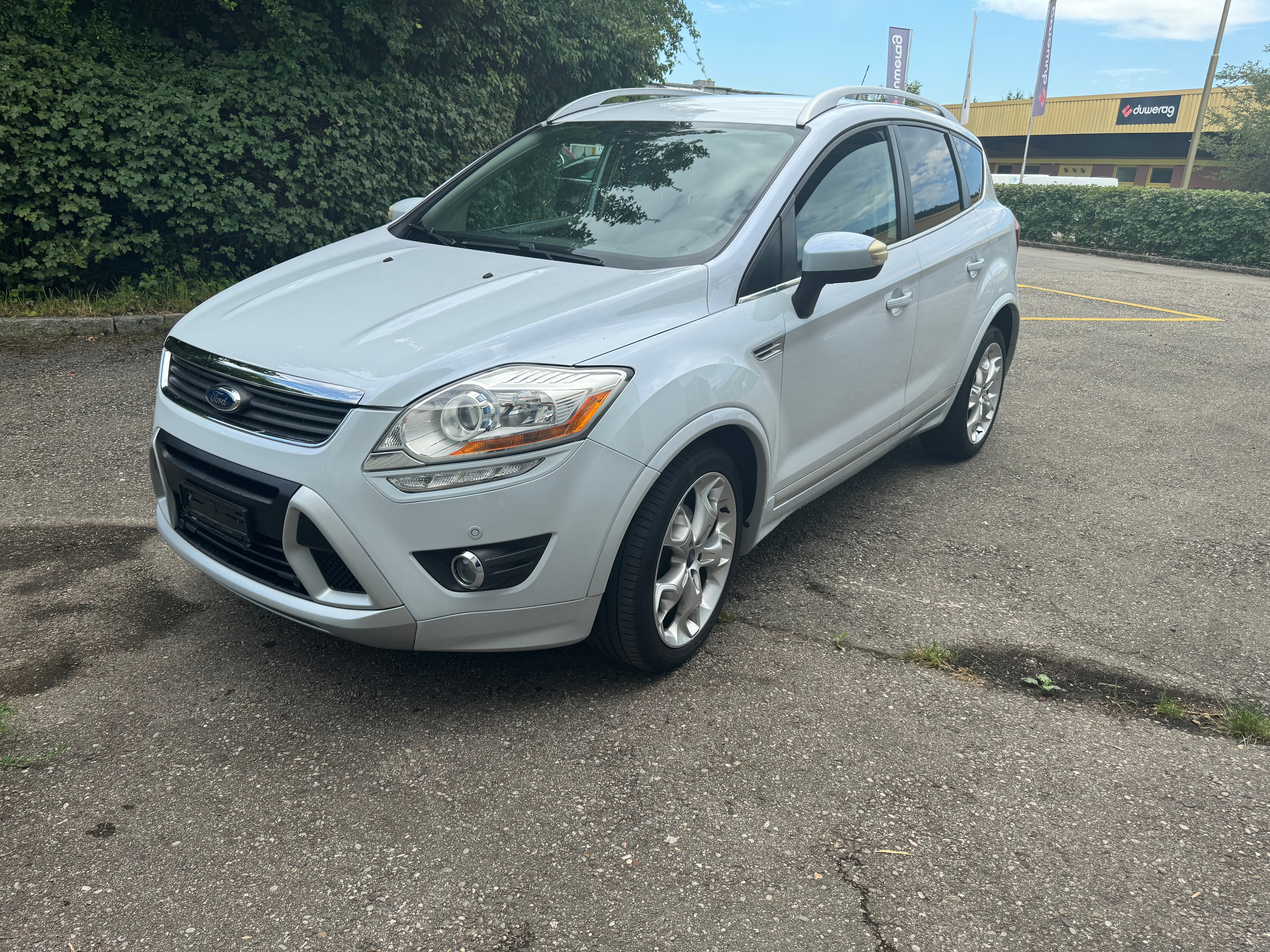 FORD Kuga 2.5 Turbo Individual 4WD