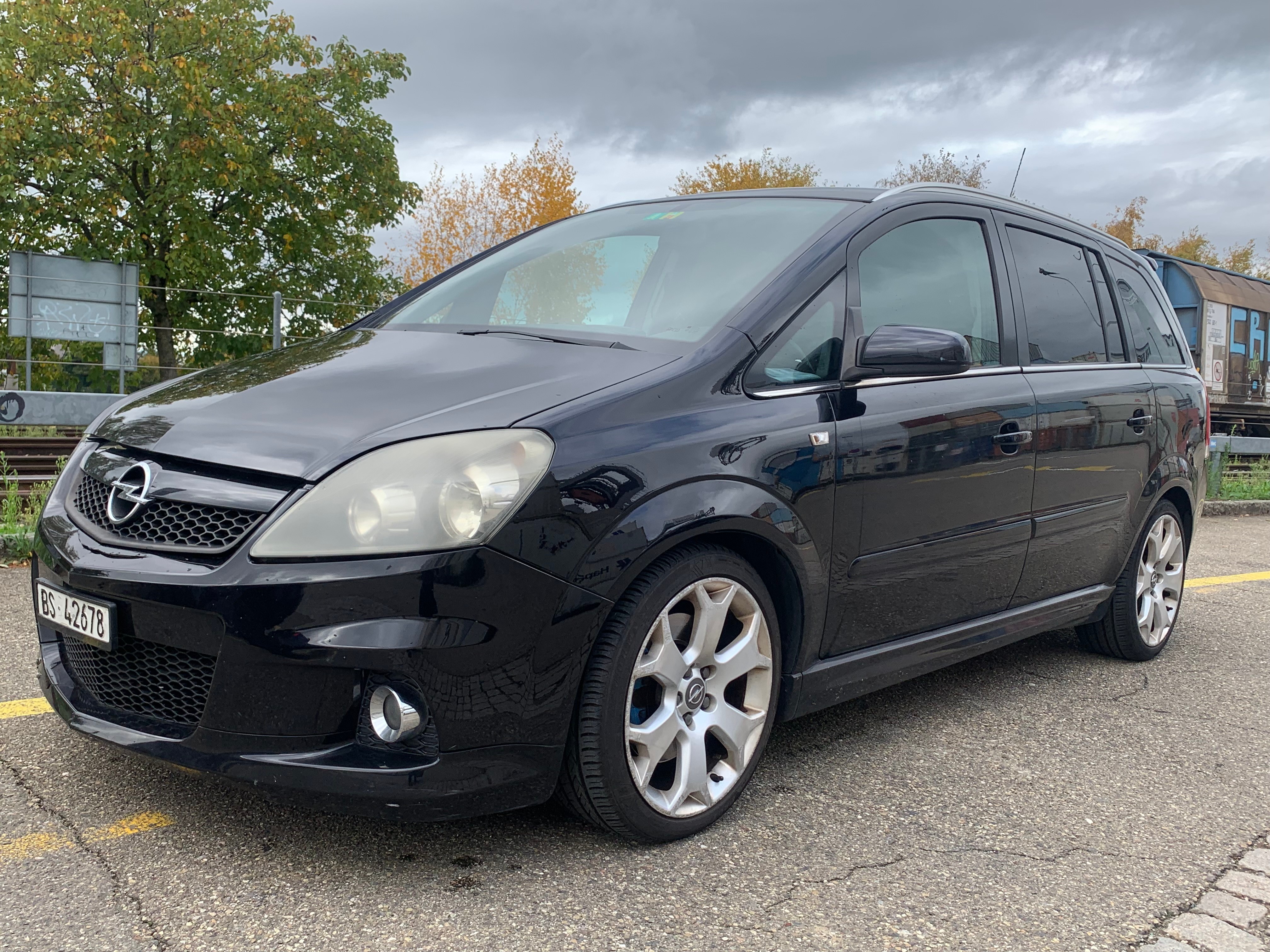 OPEL Zafira 2.0i 16V Turbo OPC