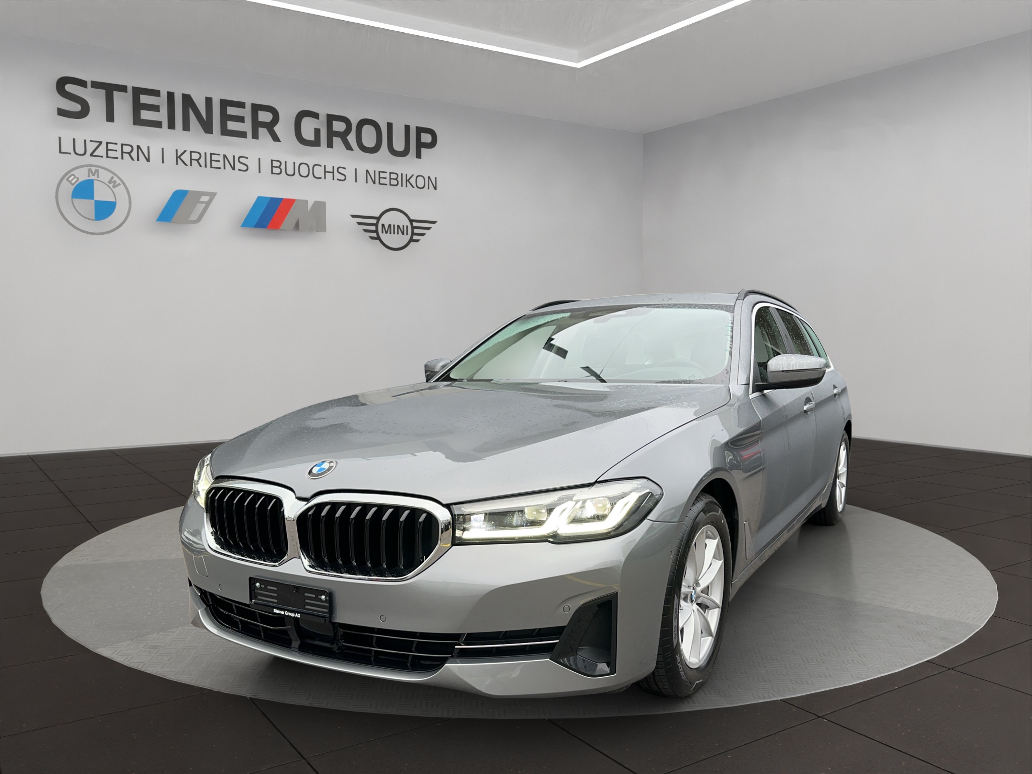 BMW 530d xDrive 48V Touring Steptronic