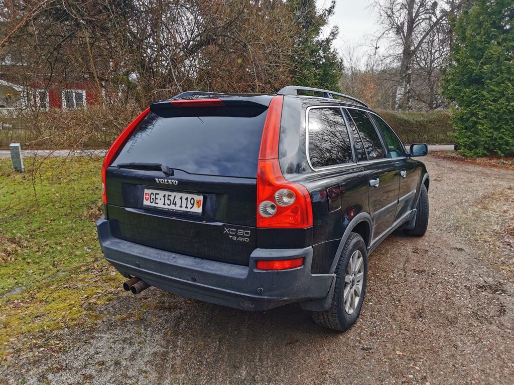 VOLVO XC90 T6 AWD