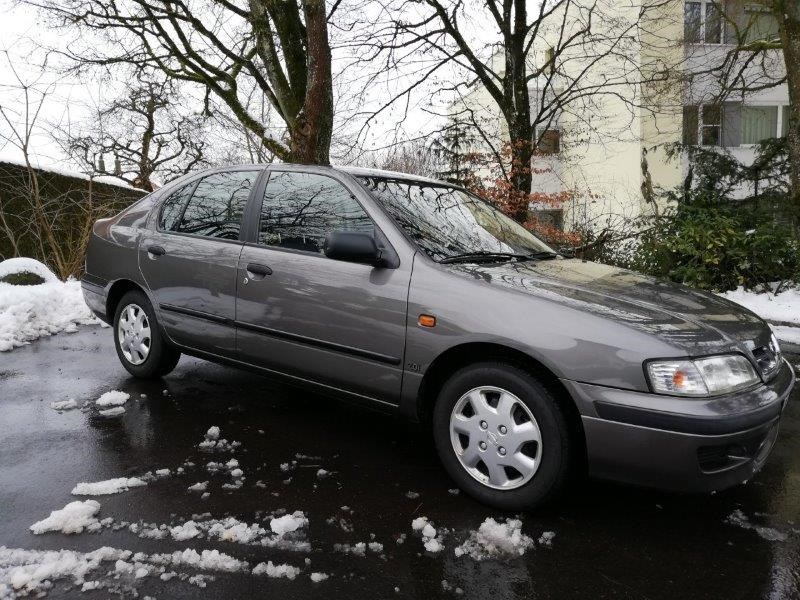 NISSAN Primera 2.0 Plus