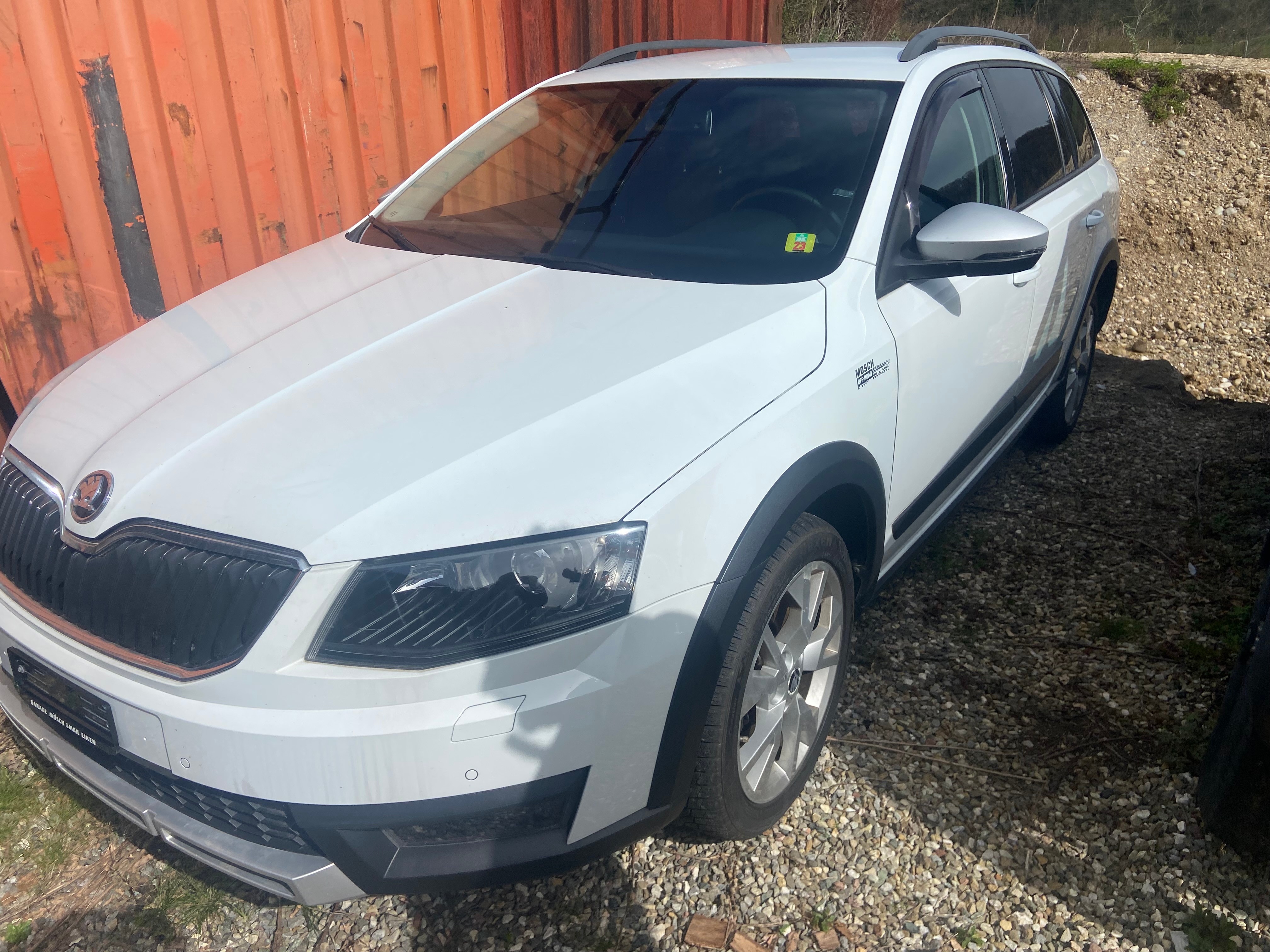 SKODA Octavia Combi 2.0 TDI Scout 4x4 DSG