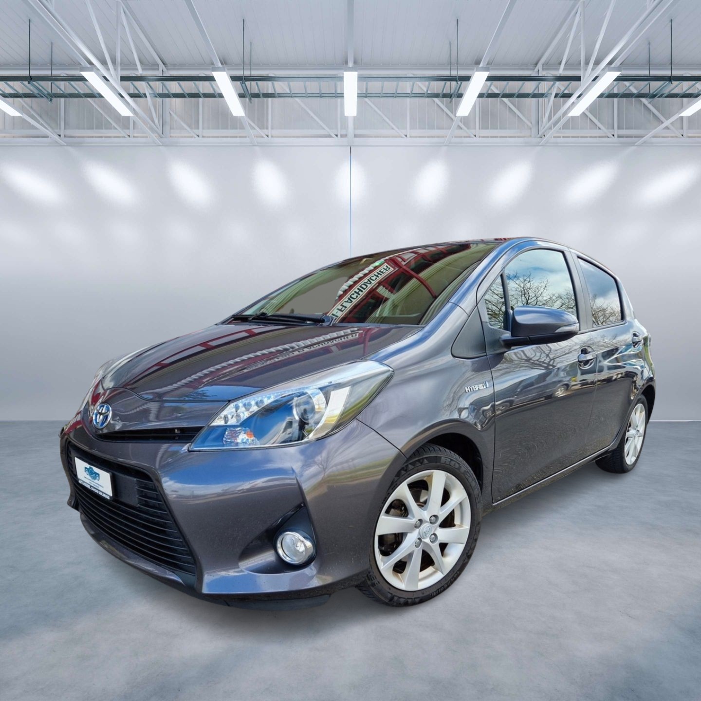 TOYOTA Yaris 1.5 VVT-i Hybrid Sol Premium CVT