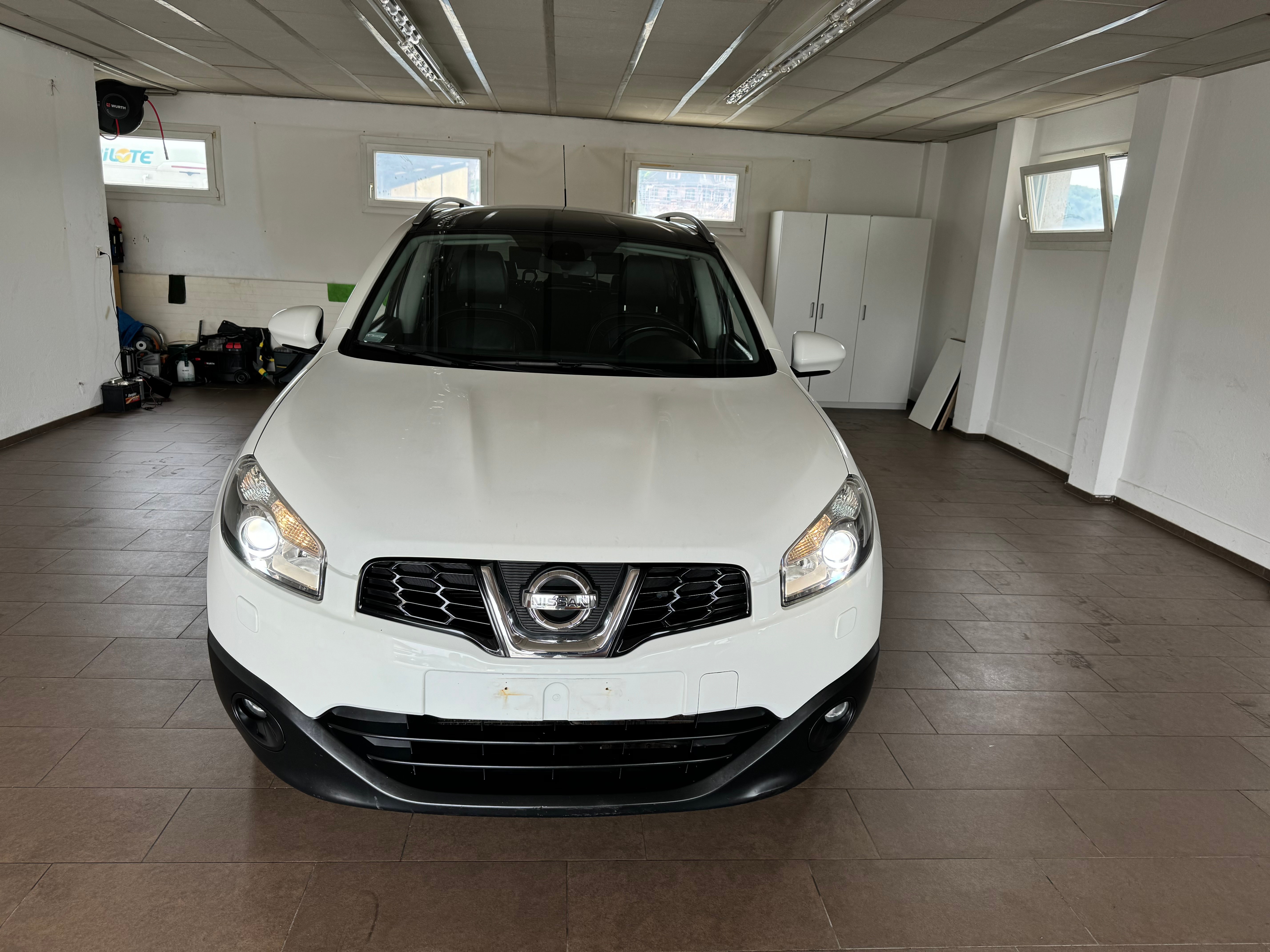 NISSAN Qashqai +2 2.0 4WD acenta