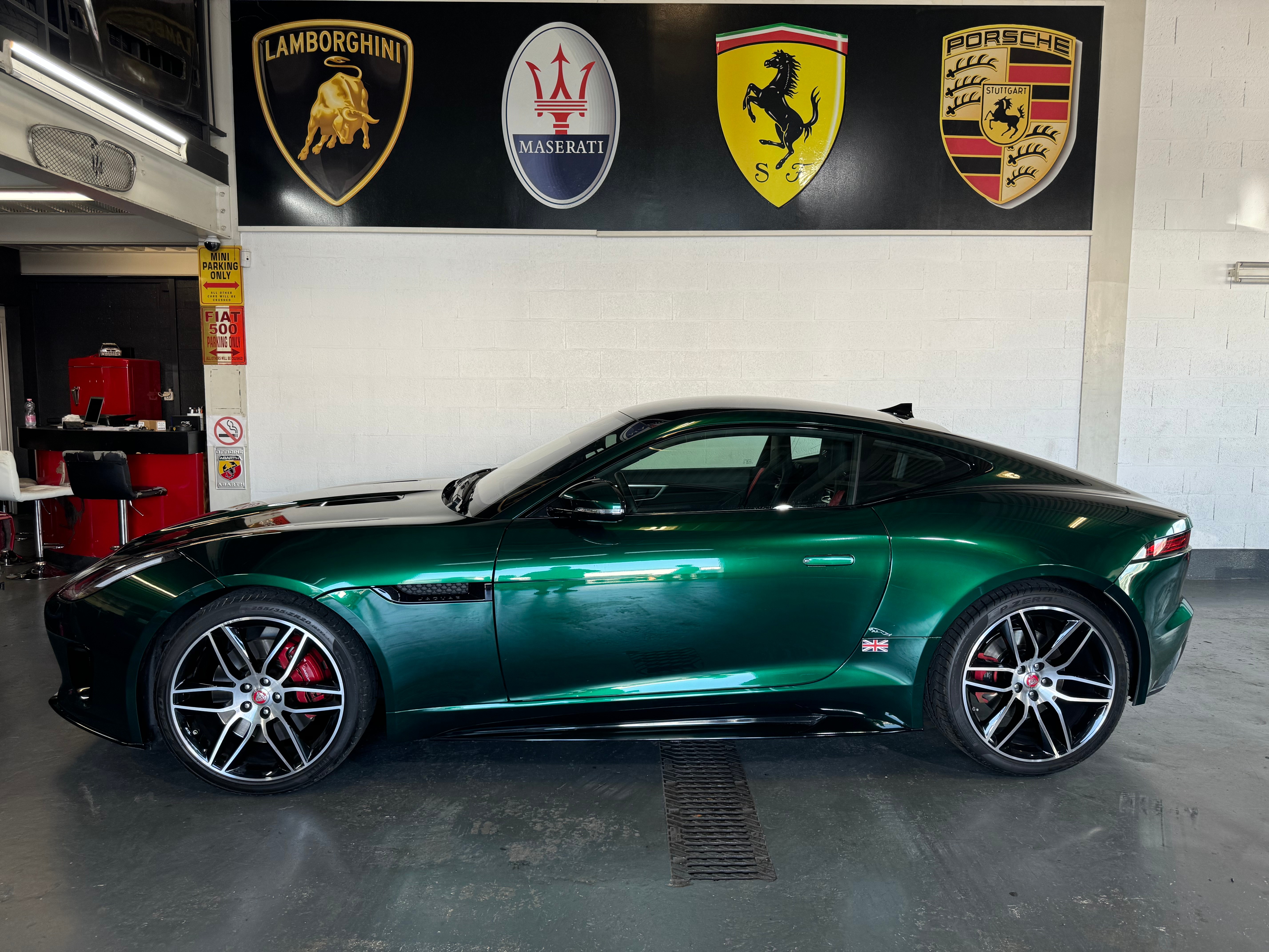 JAGUAR F-Type 2.0 I4 R-Dynamic Automatik