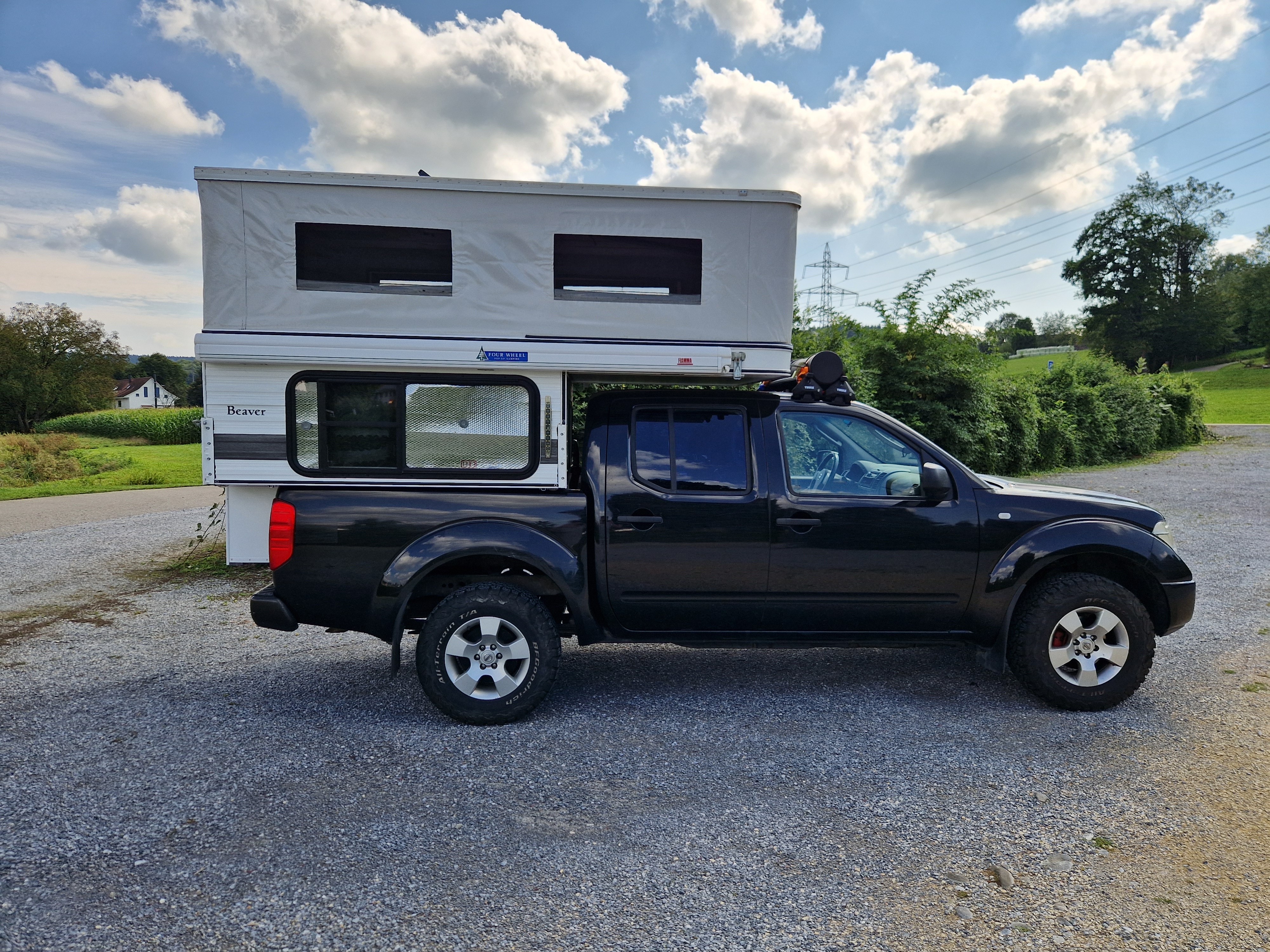 NISSAN Navara D40 4x4 mit Wohnkabine Four Wehl Camper