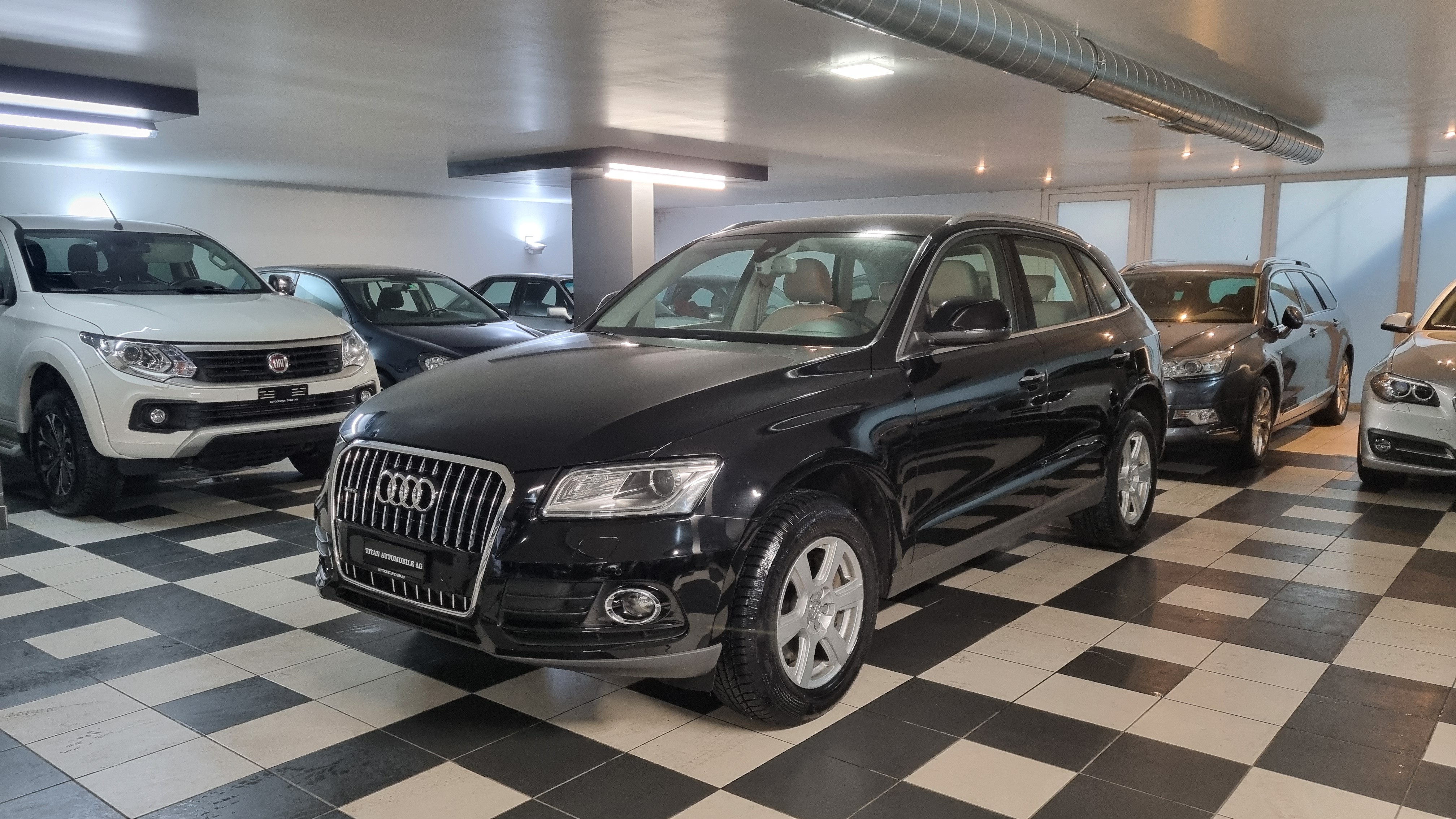 AUDI Q5 3.0 TDI clean quattro S-tronic