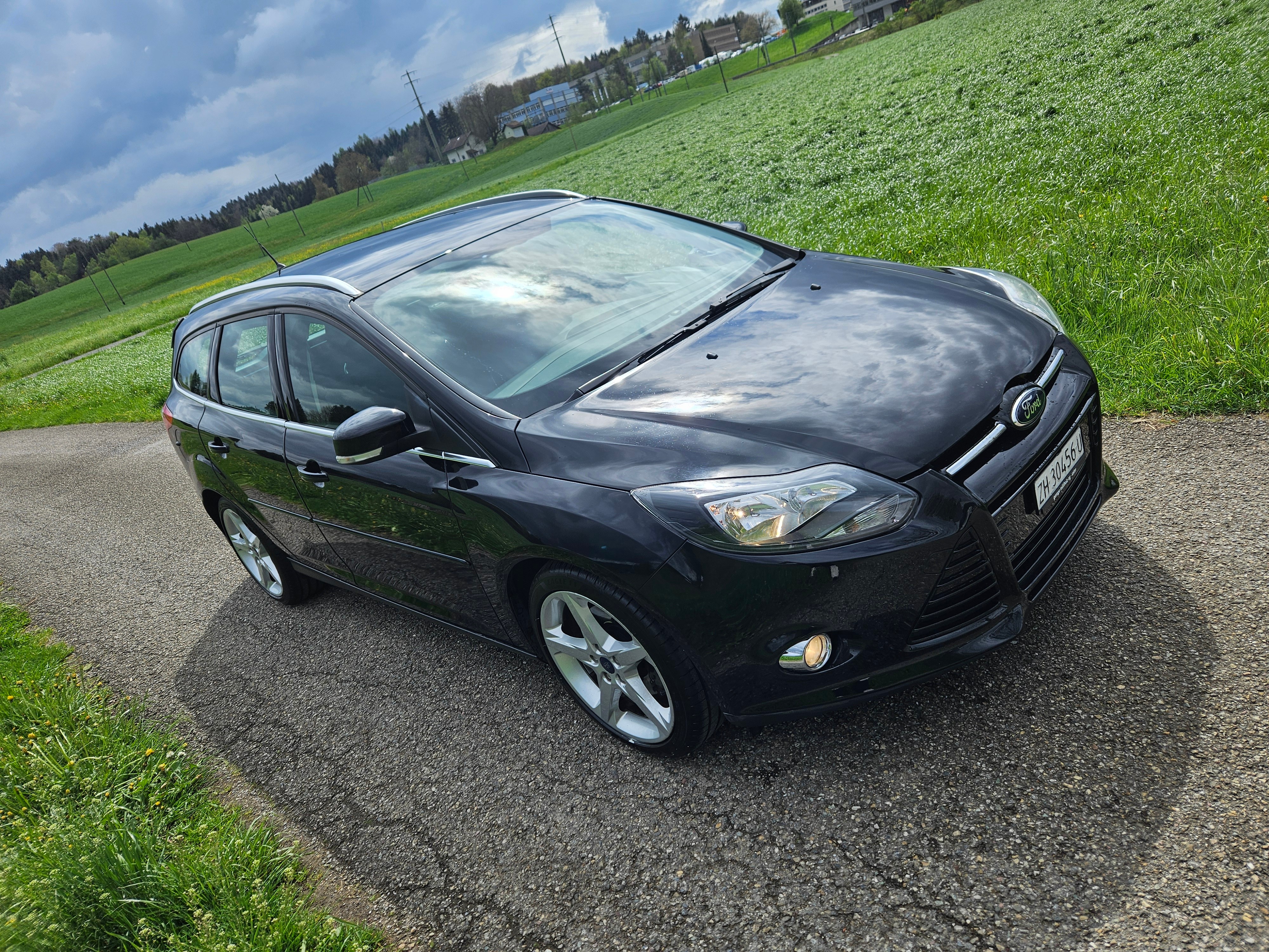 FORD Focus 1.6 SCTi Titanium