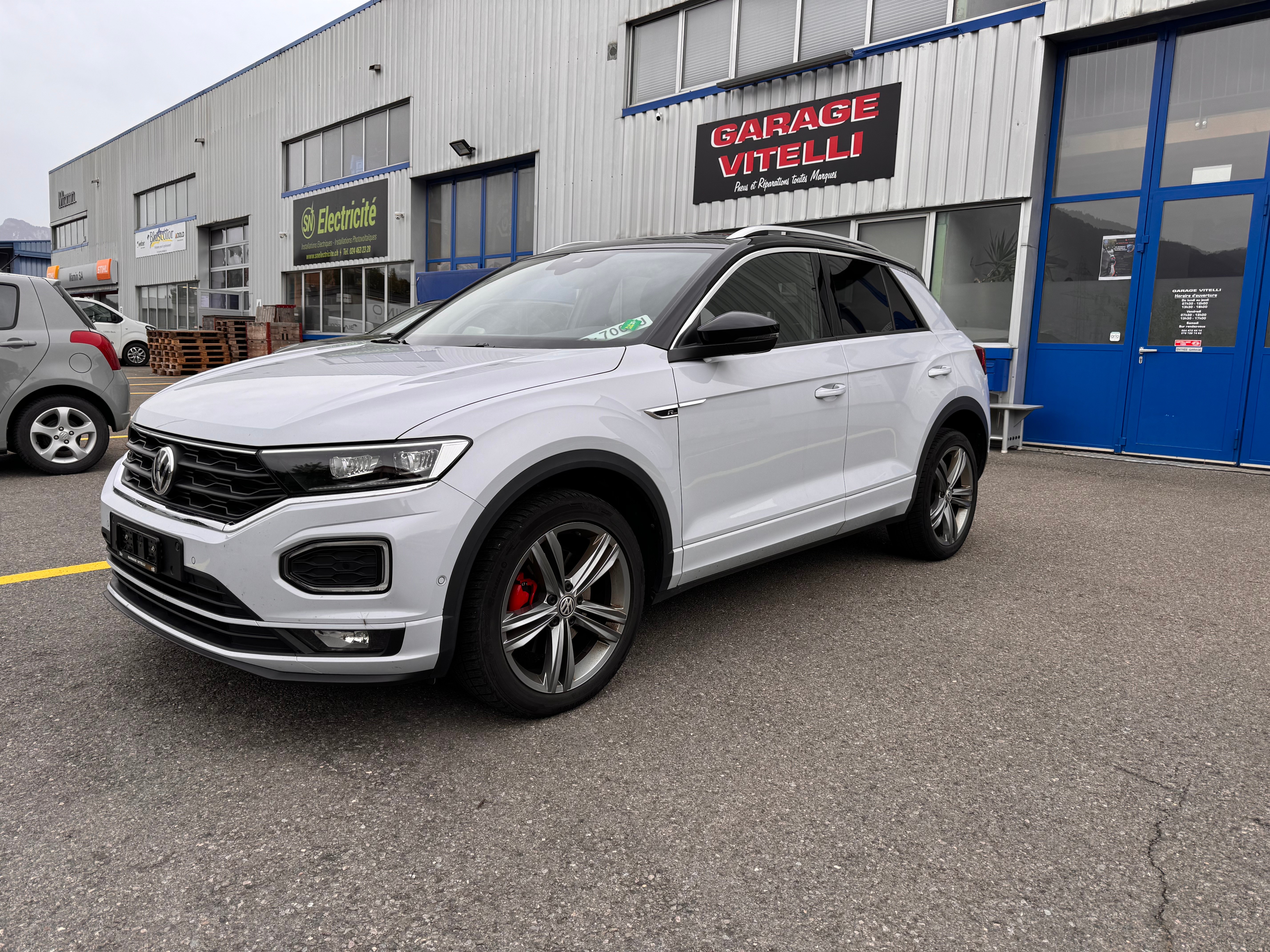 VW T-Roc 2.0 TSI Advance DSG 4Motion