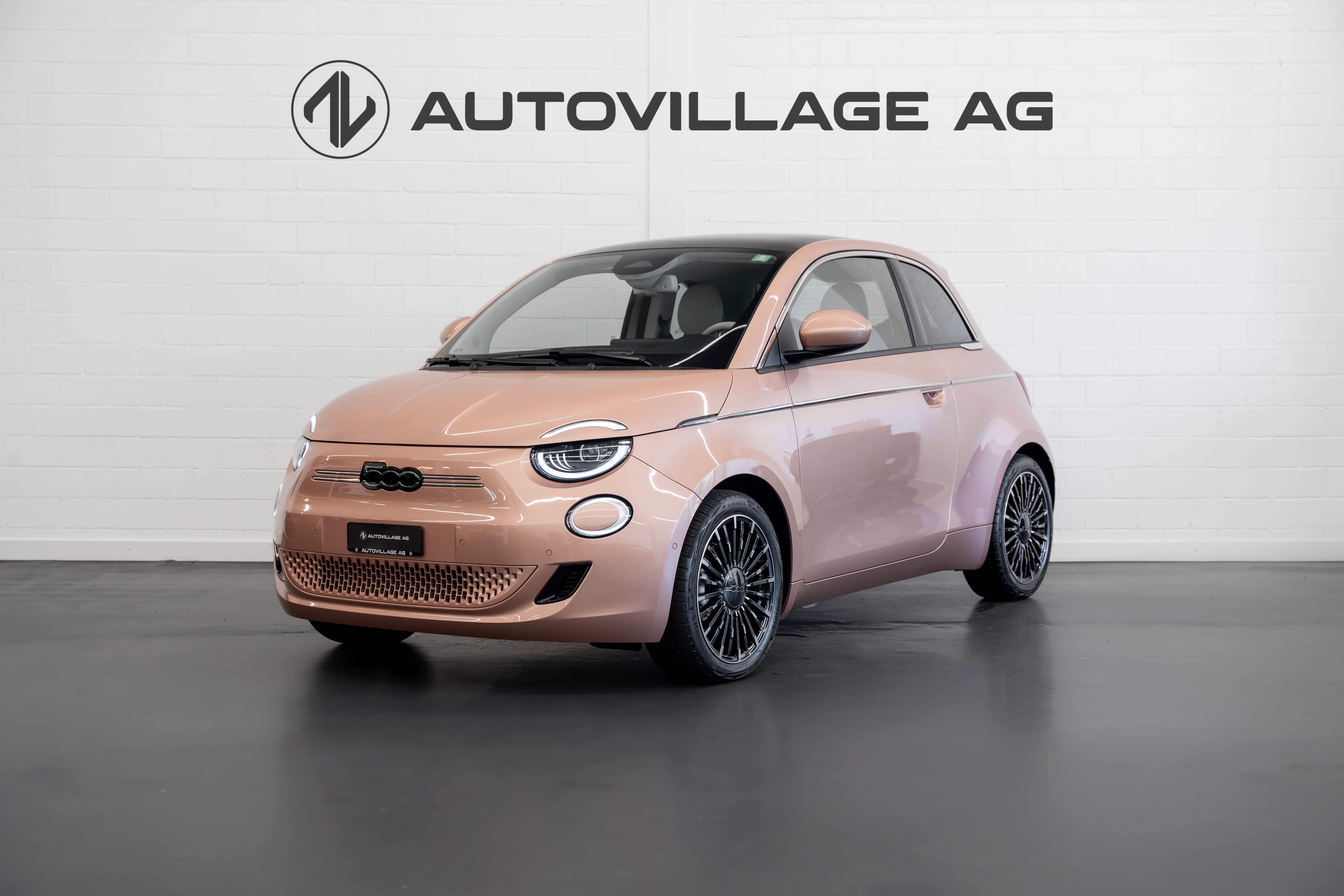 FIAT 500 3+1 electric 87 kW La Prima By Bocelli Top - CH-Fahrzeug