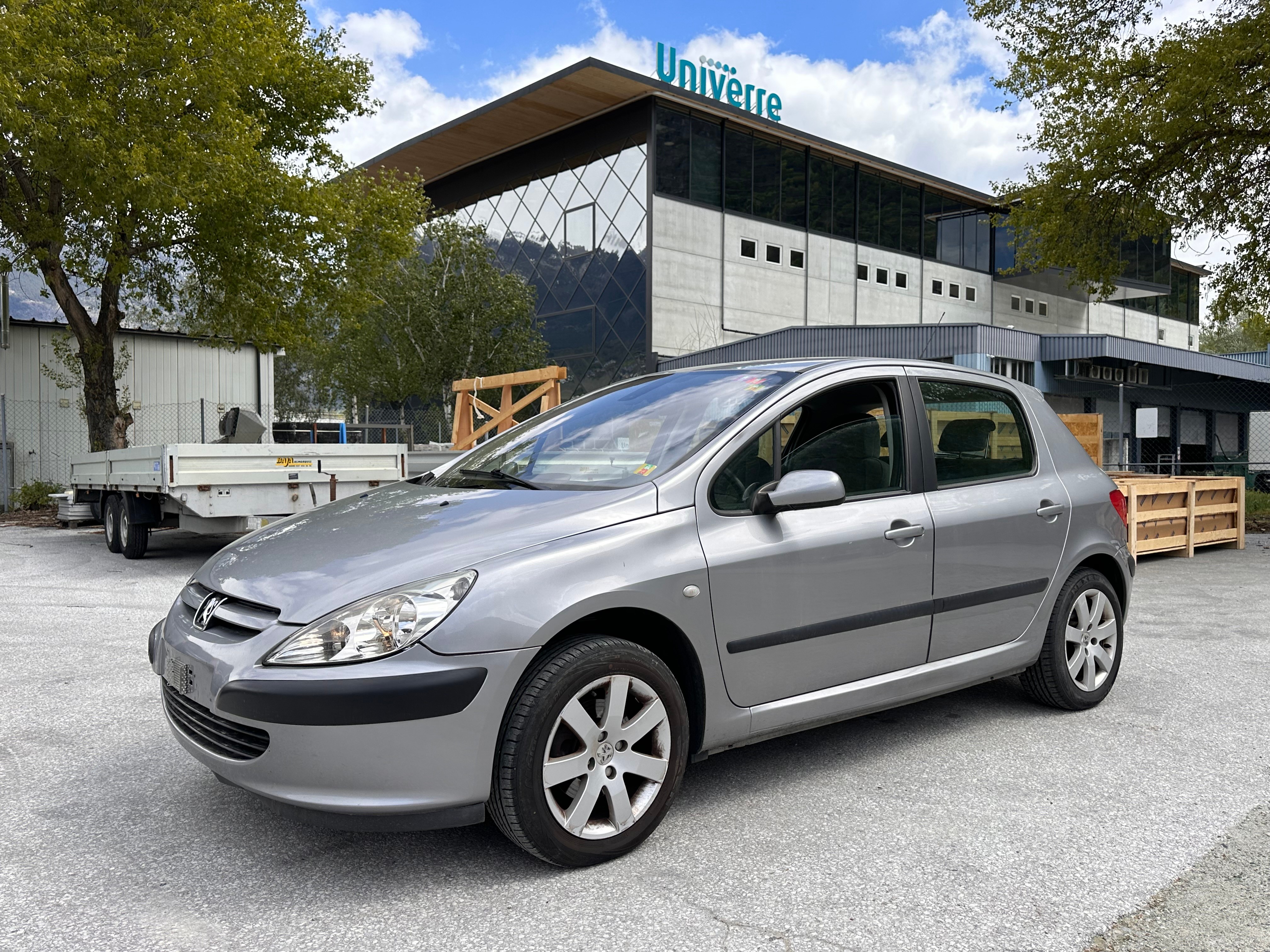 PEUGEOT 307 2.0 16V XS