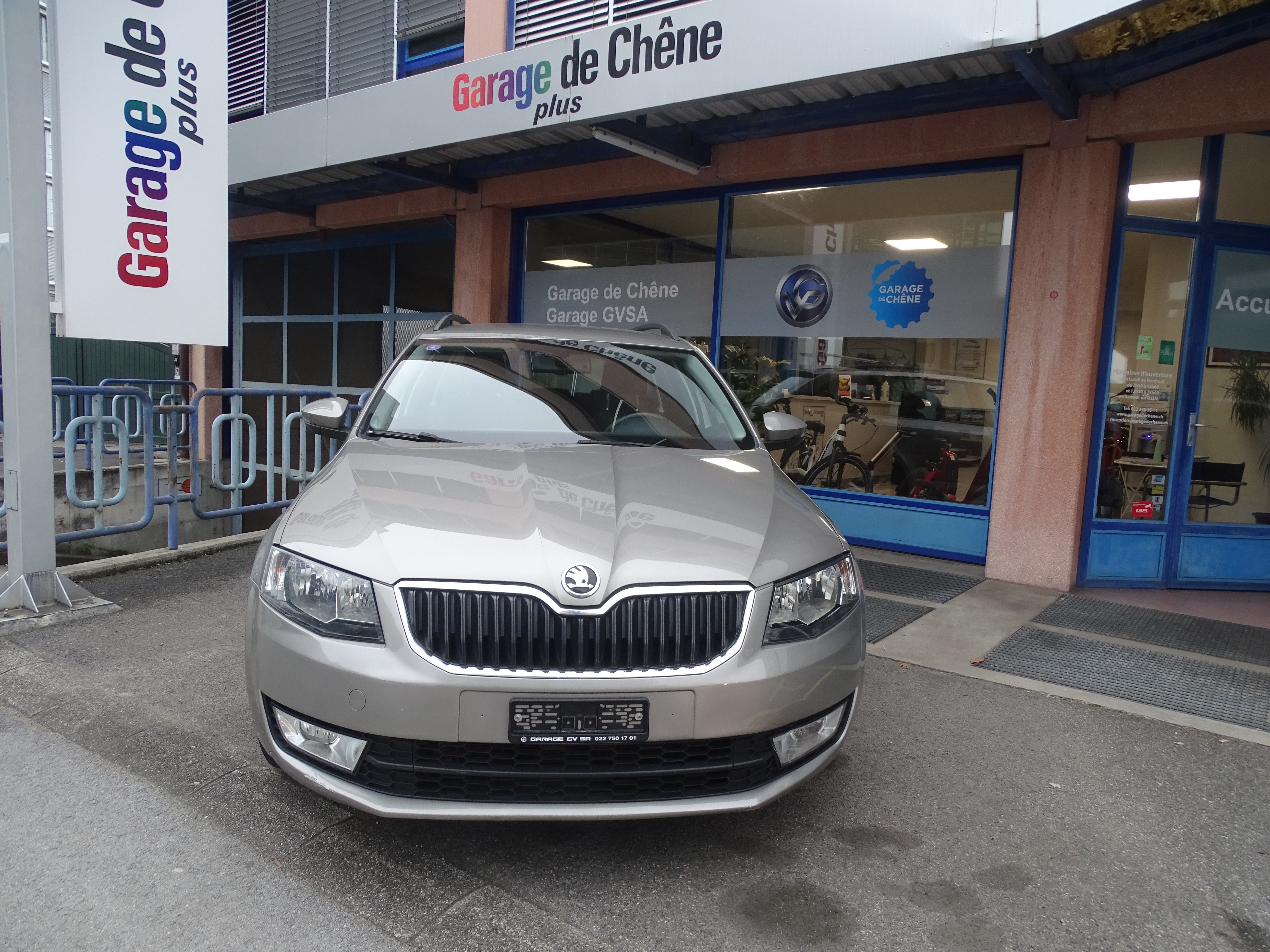 SKODA Octavia Combi 1.4 TSI Fresh