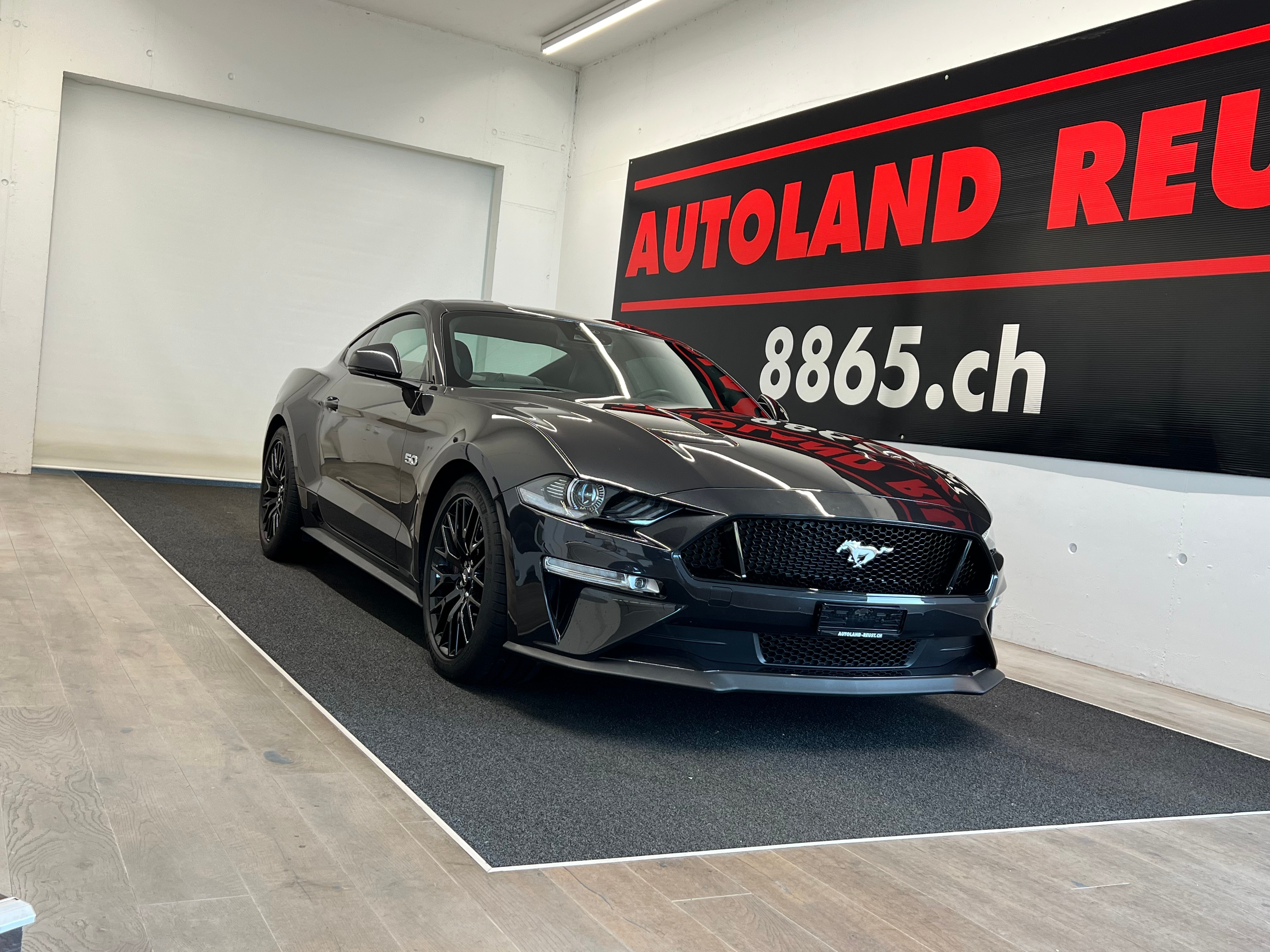 FORD Mustang Fastback 5.0 V8 GT Automat