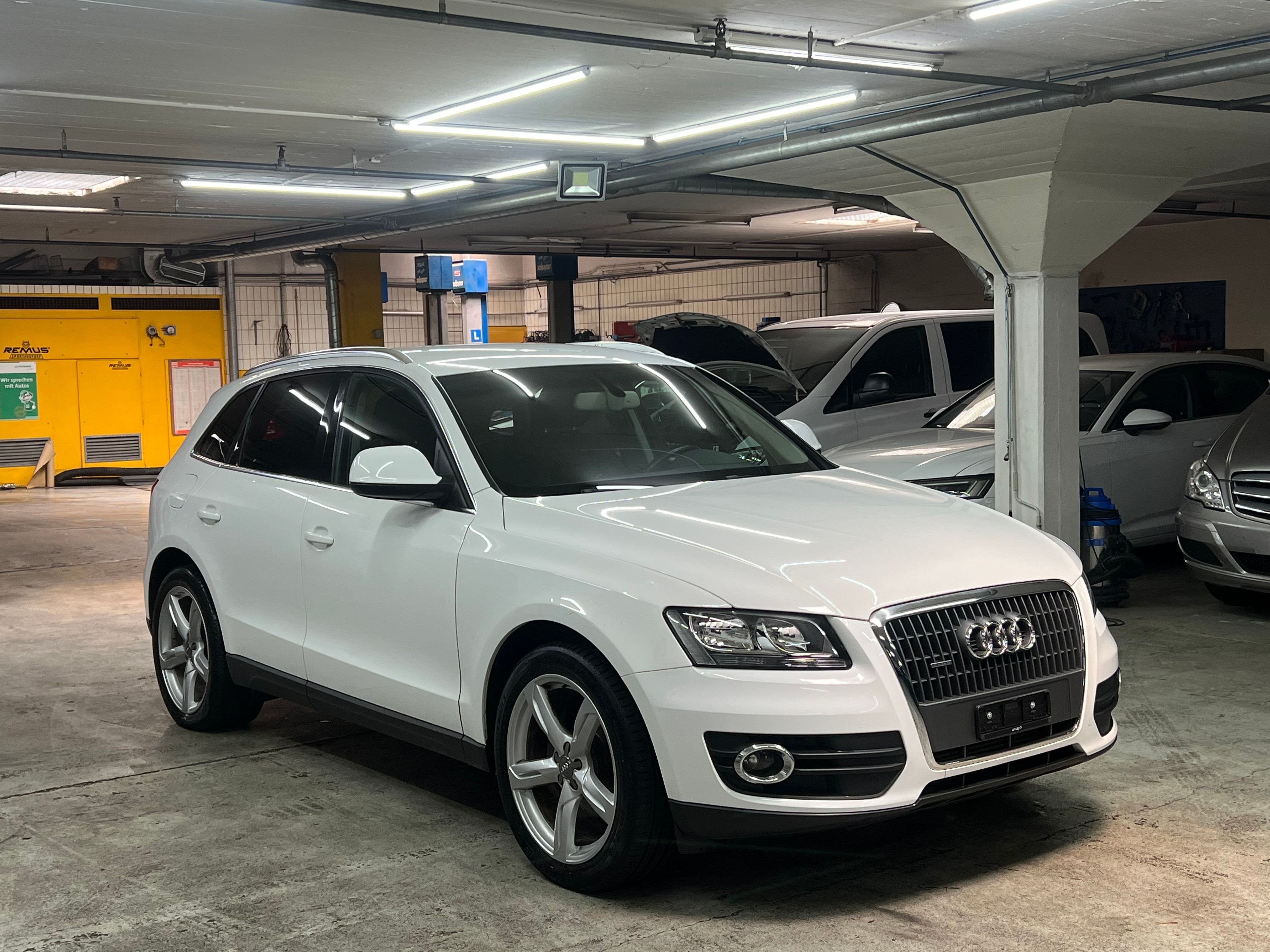 AUDI Q5 2.0 TFSI quattro