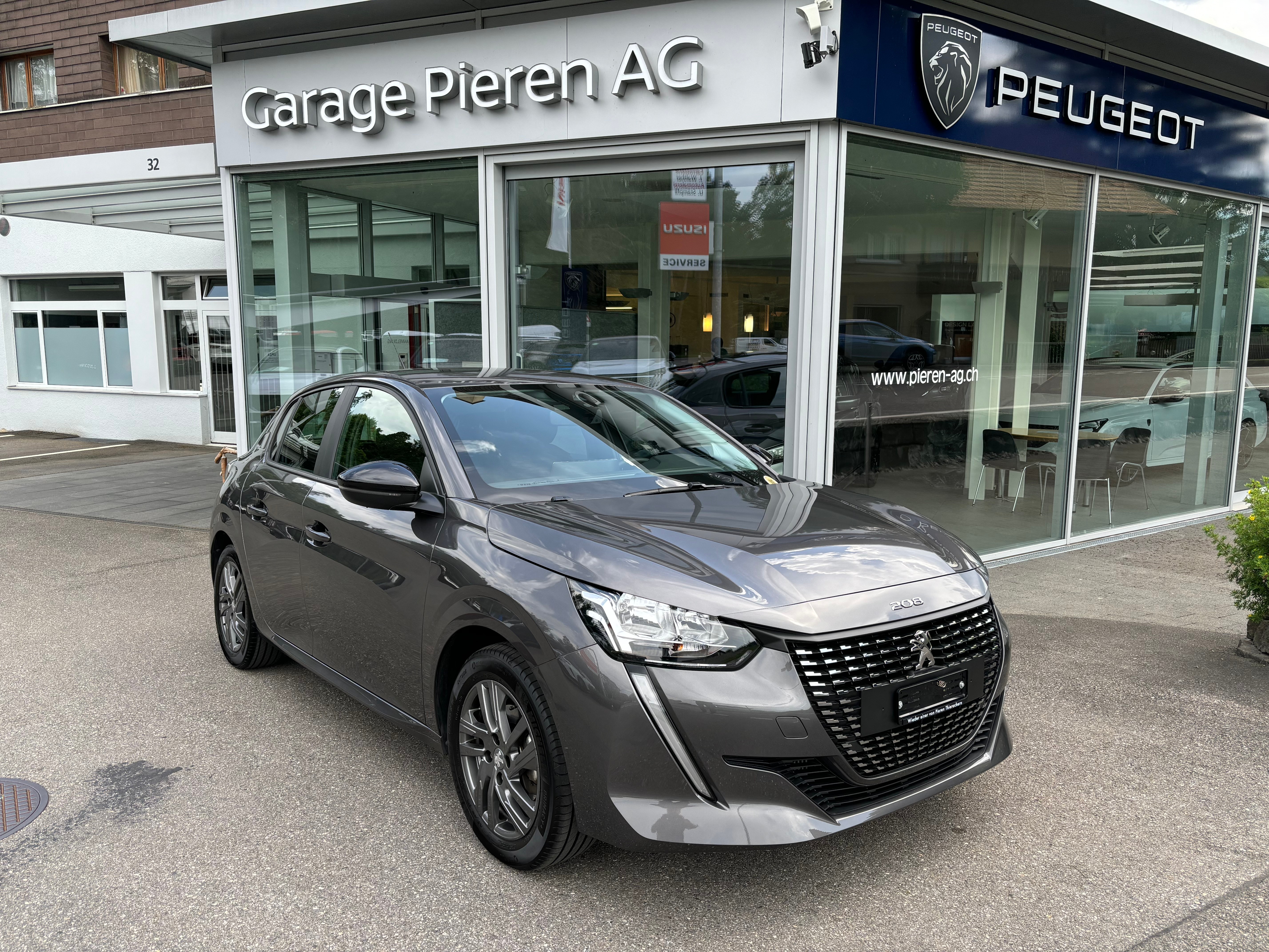 PEUGEOT 208 1.2 PureTech Active Pack