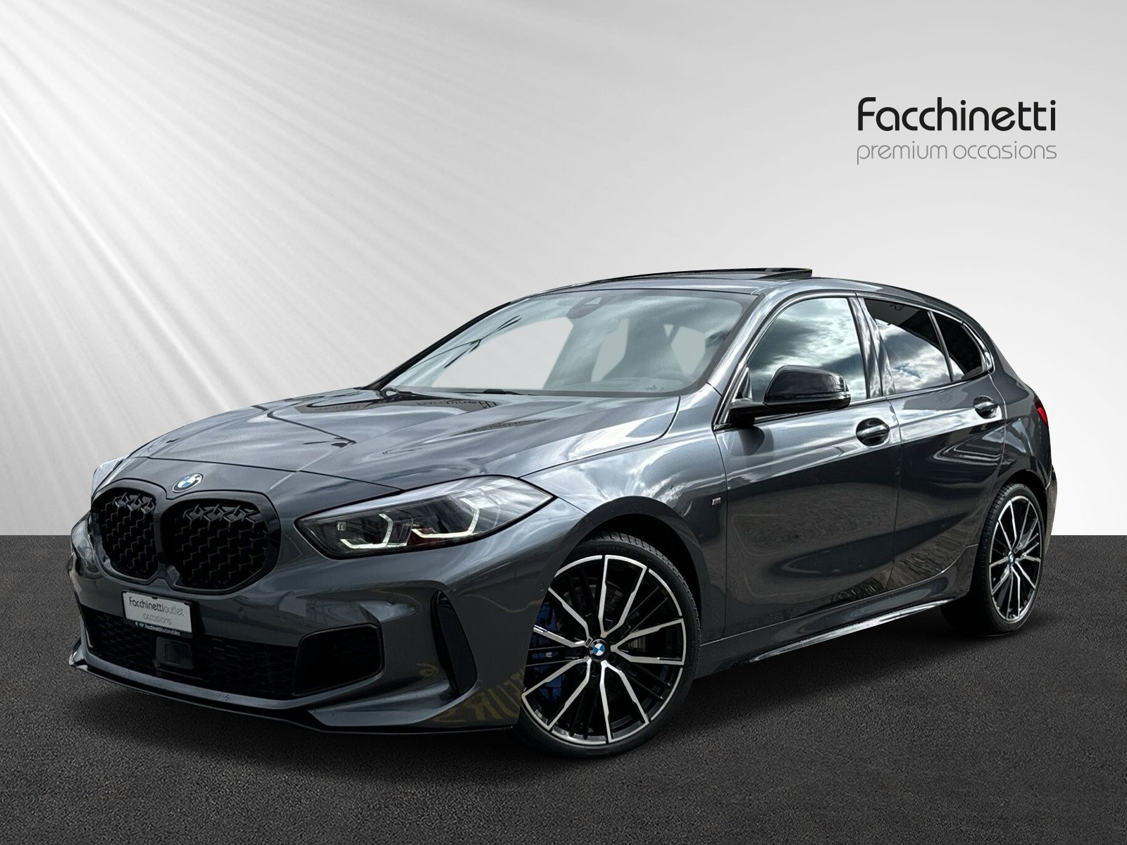 BMW M135i xDrive Steptronic