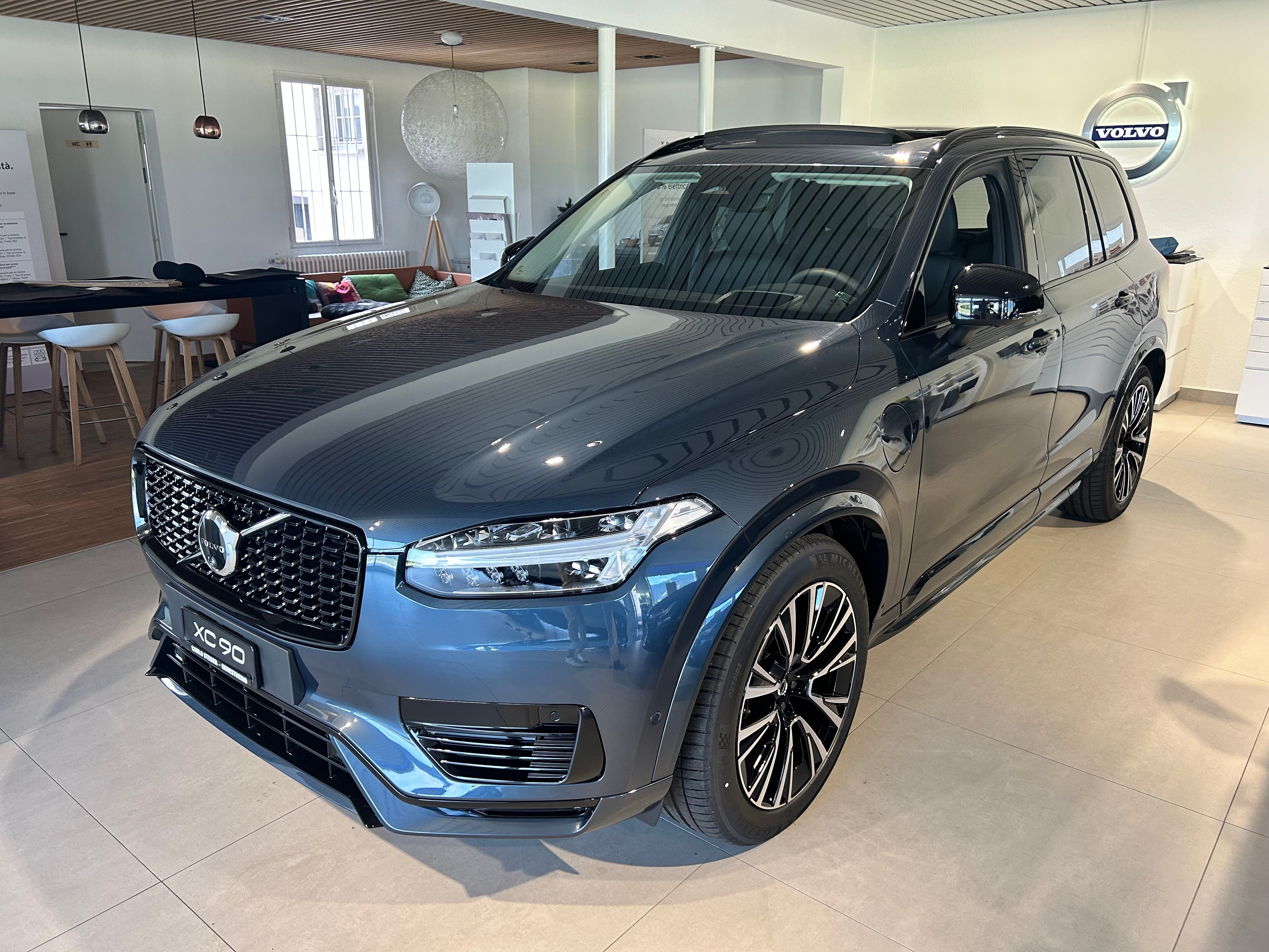 VOLVO XC90 T8 eAWD PluginHybrid Xcentric Geartronic