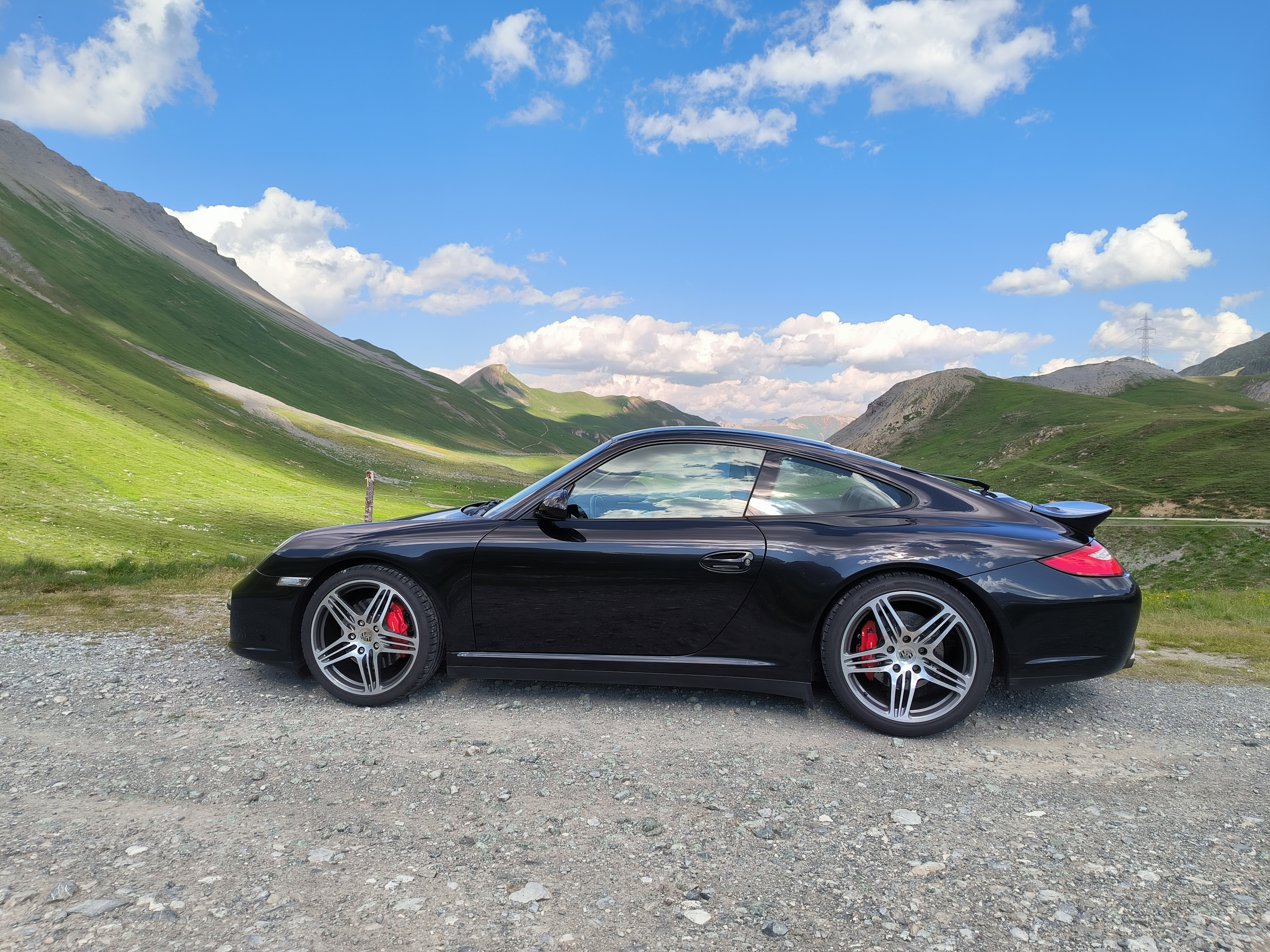 PORSCHE 911 Carrera 4S