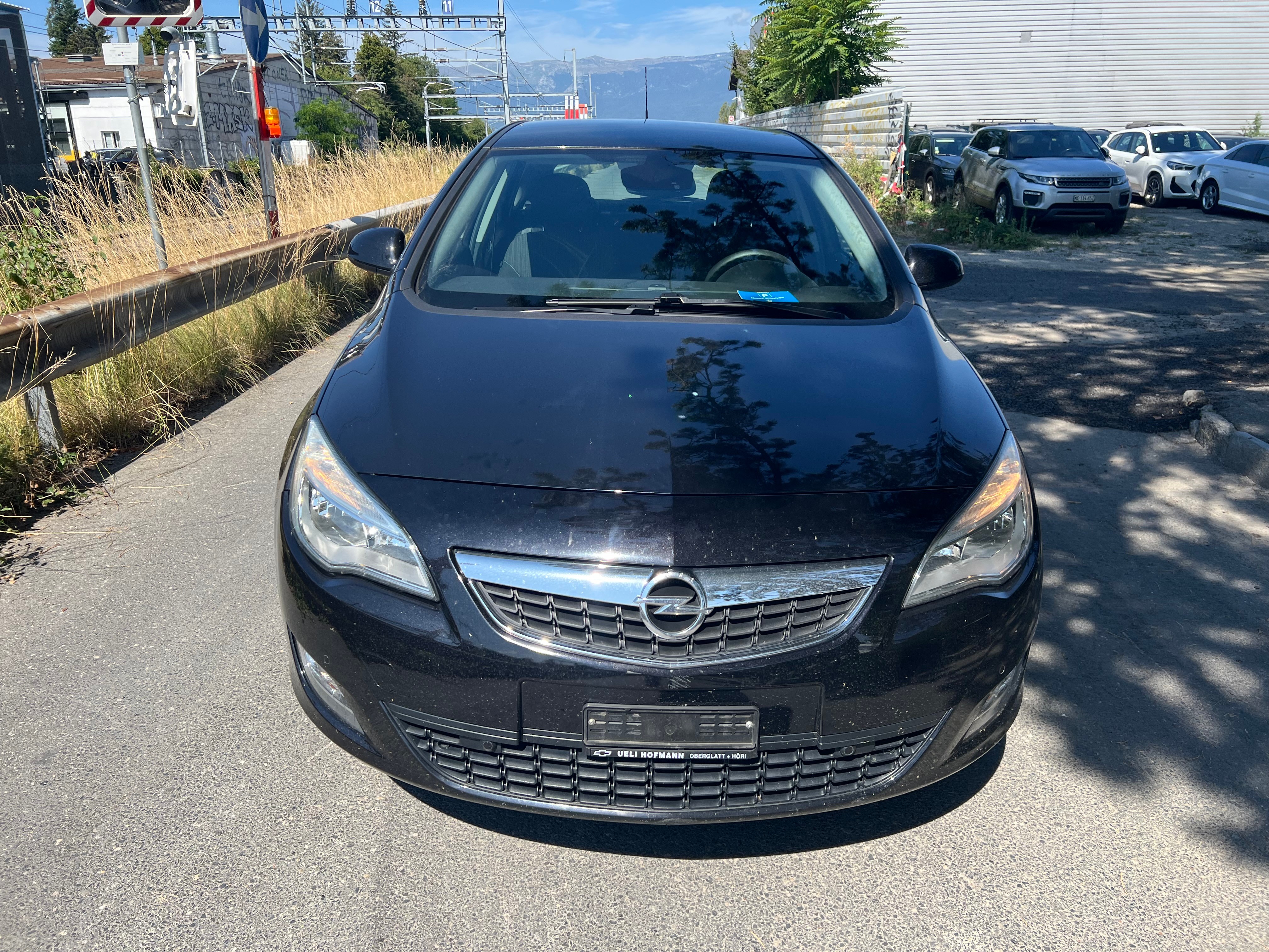 OPEL Astra 1.6i 16V Enjoy Automatic