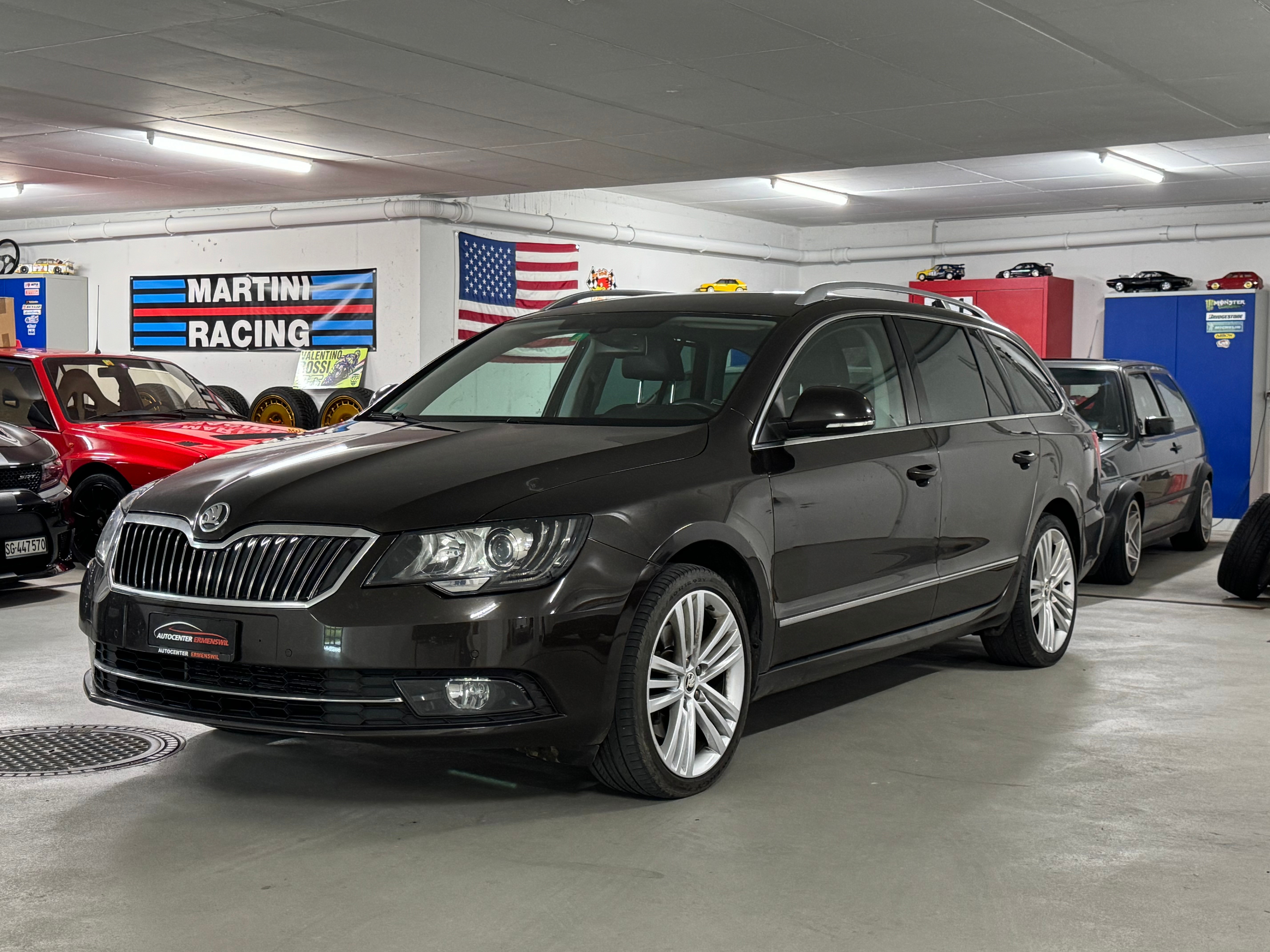 SKODA Superb Combi 2.0 TDi Business 4x4 DSG