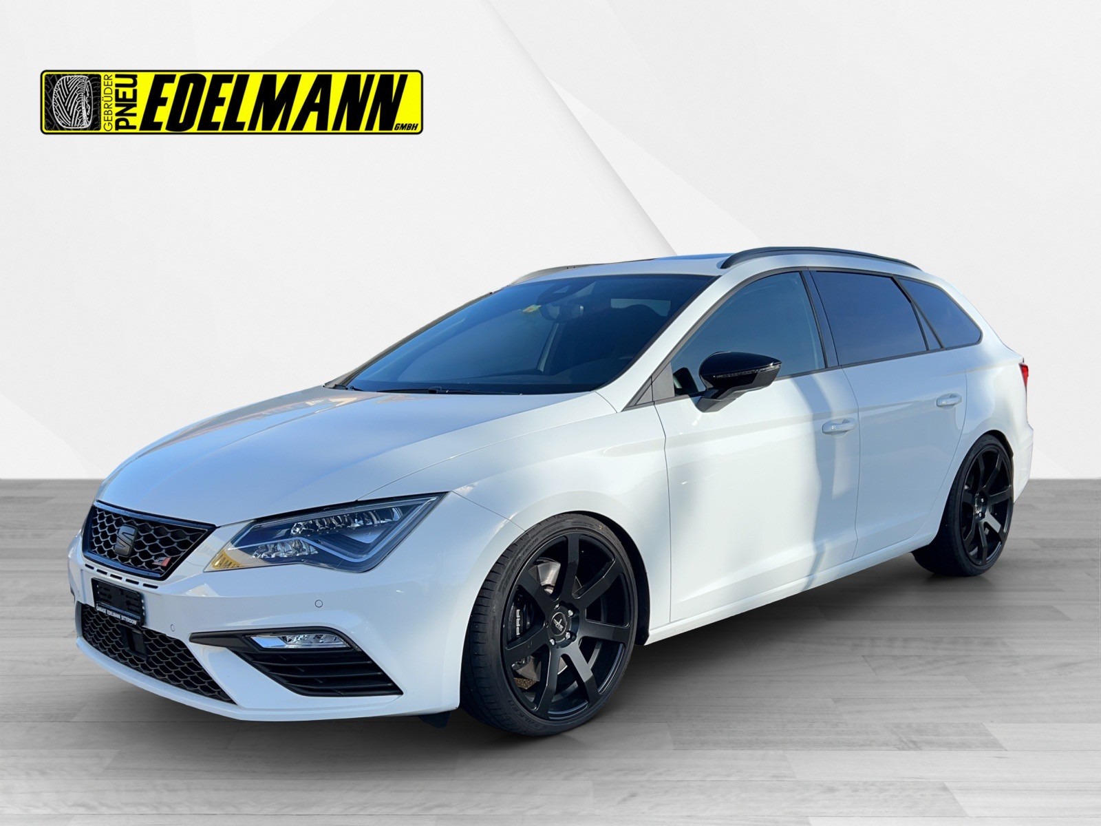 SEAT Leon ST 2.0 TSI Cupra 420 4 Drive DSG