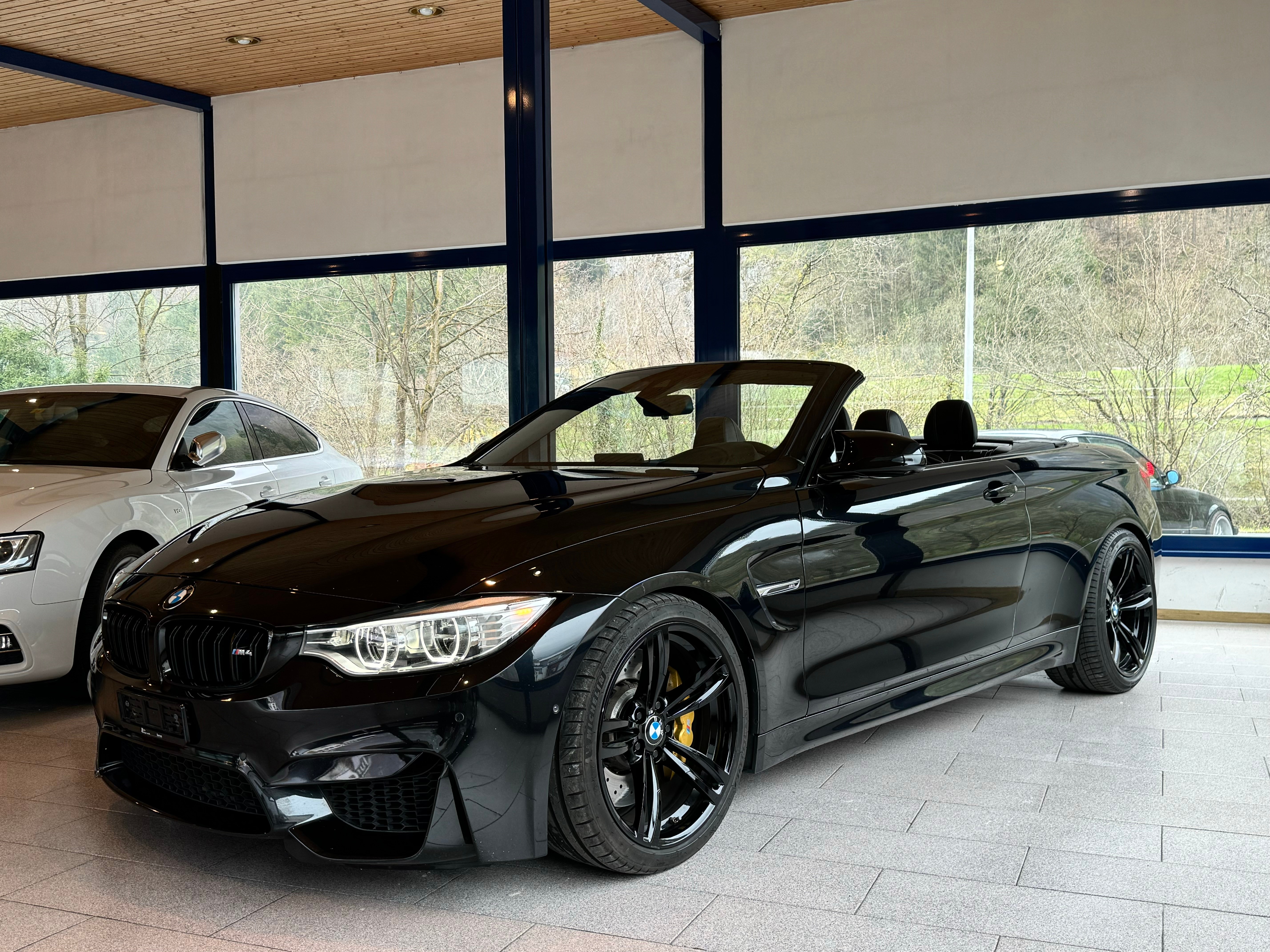 BMW M4 Cabriolet DKG - Leasing 450 Fr.- pro Monat ohne Anzahlung