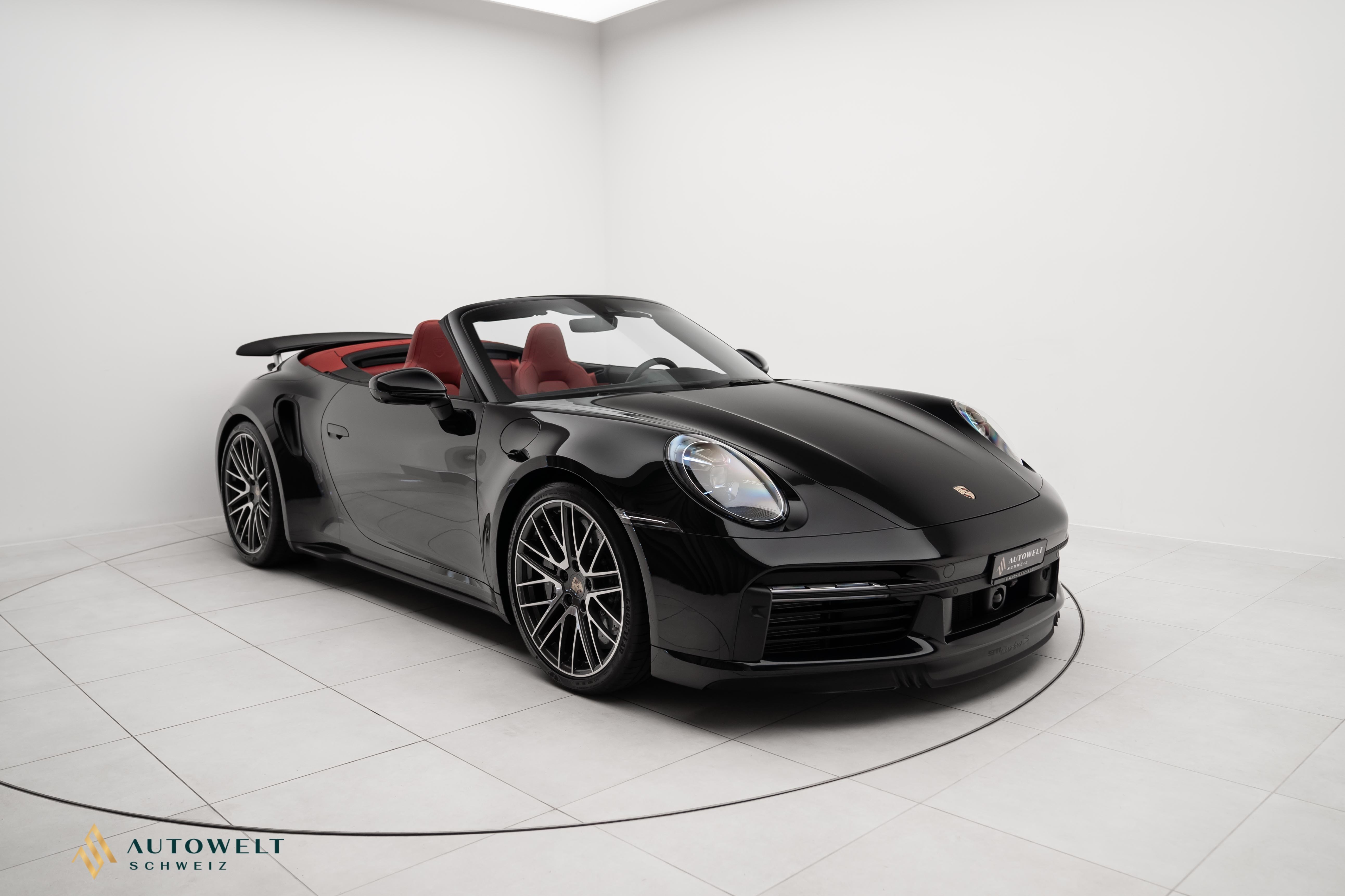 PORSCHE 911 Turbo S Cabriolet PDK