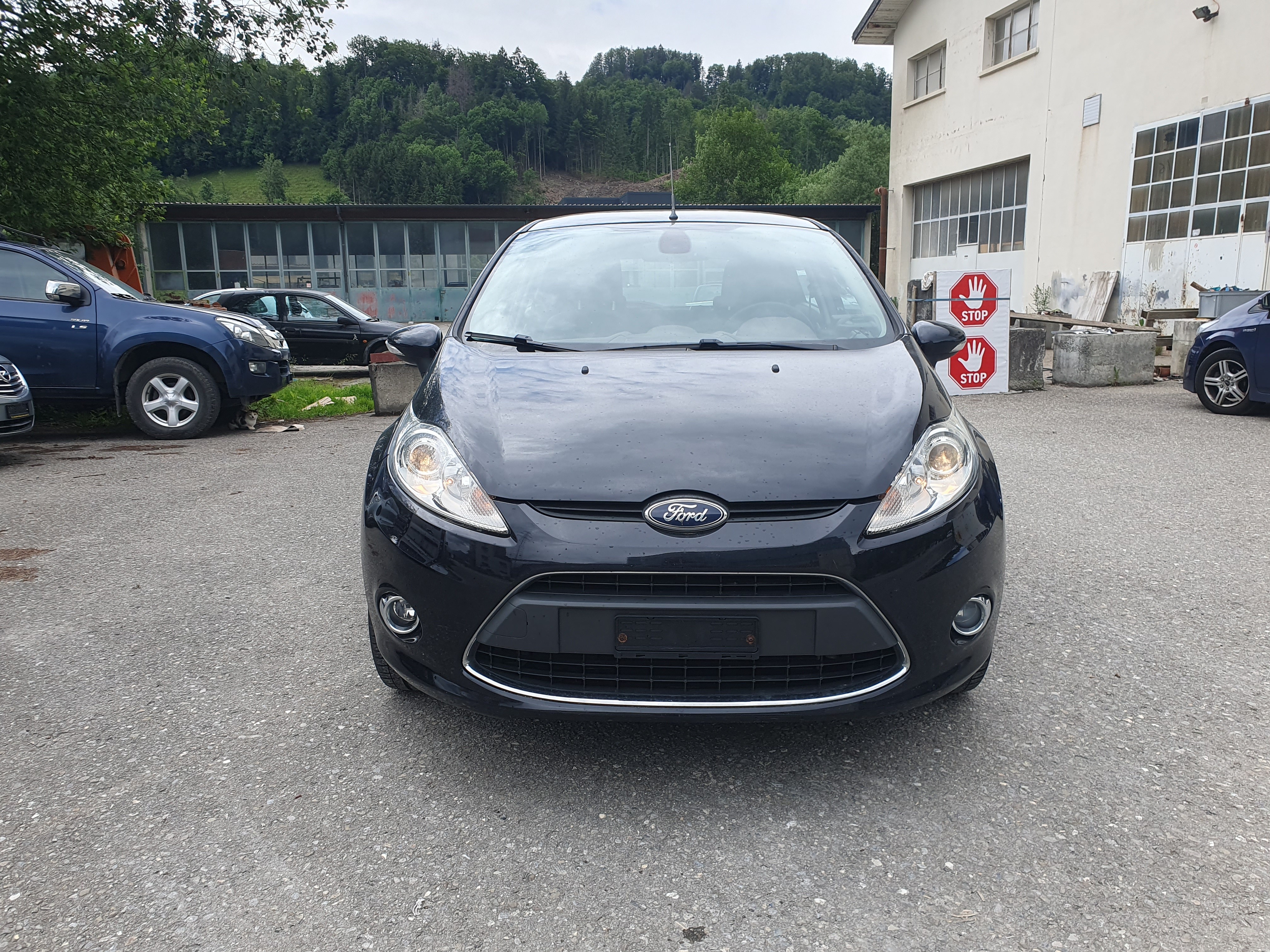 FORD Fiesta 1.4 16V Colourline