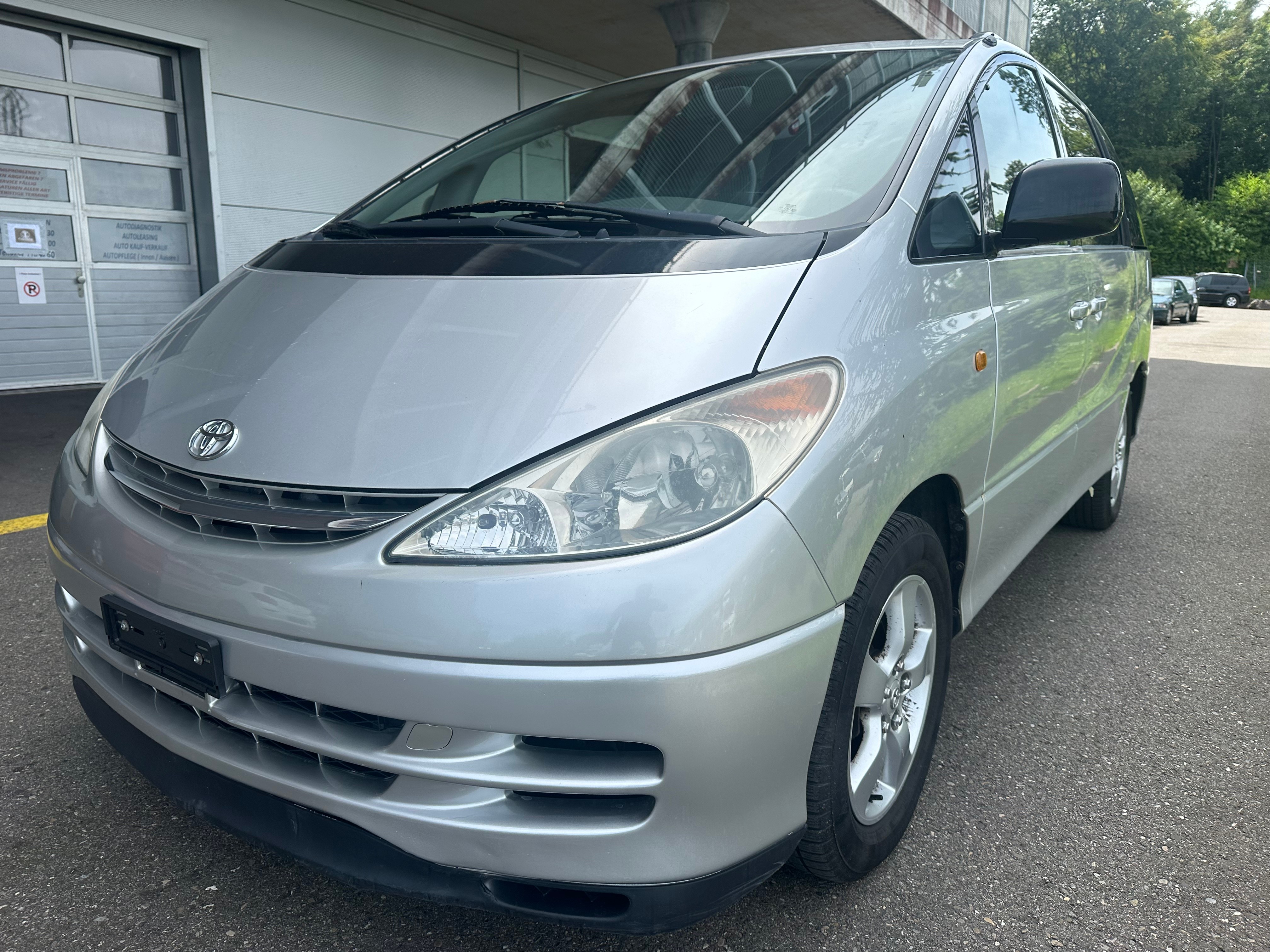 TOYOTA Previa 2.4 Linea Luna