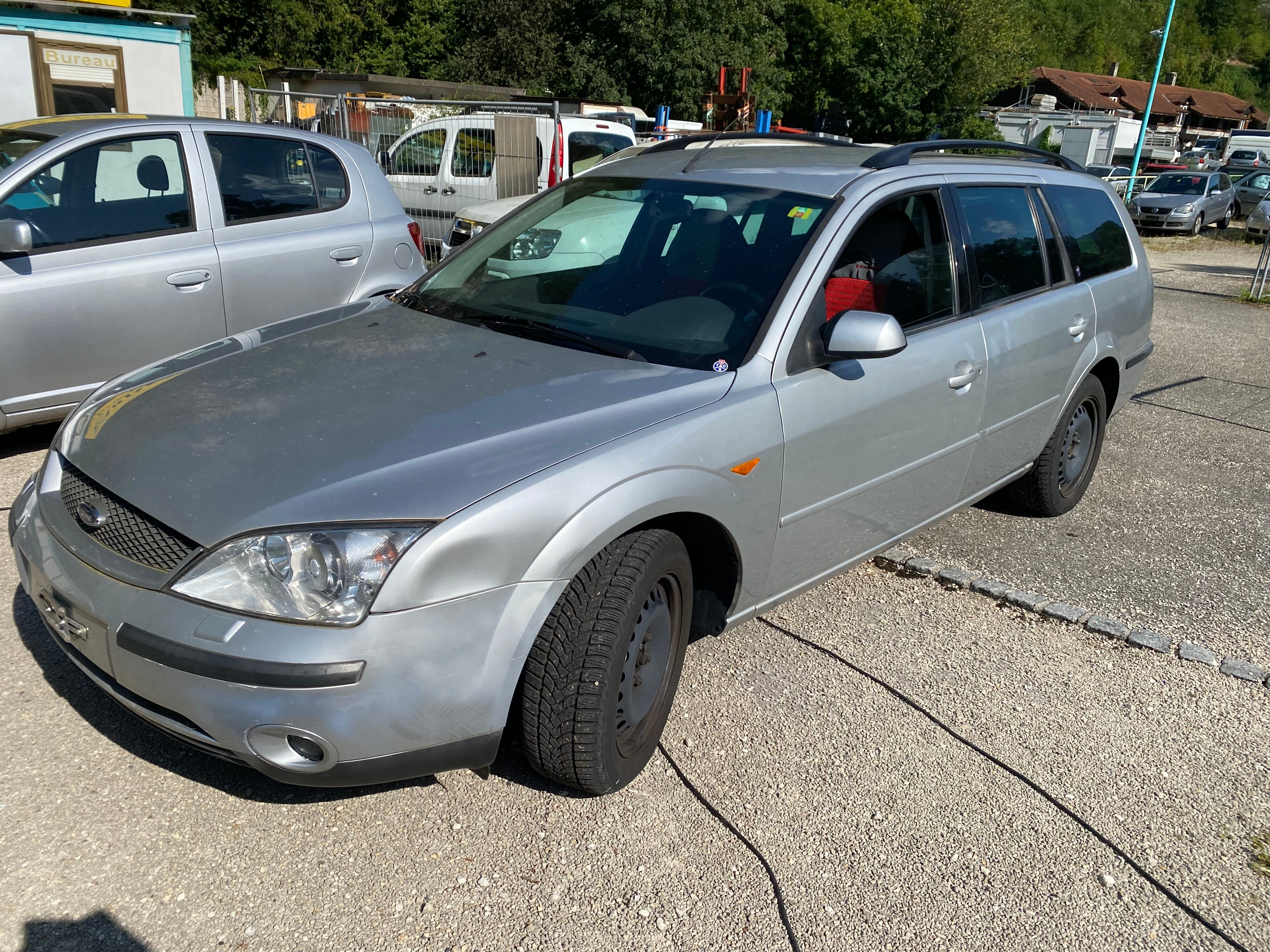 FORD Mondeo 2.0i 16V Ghia