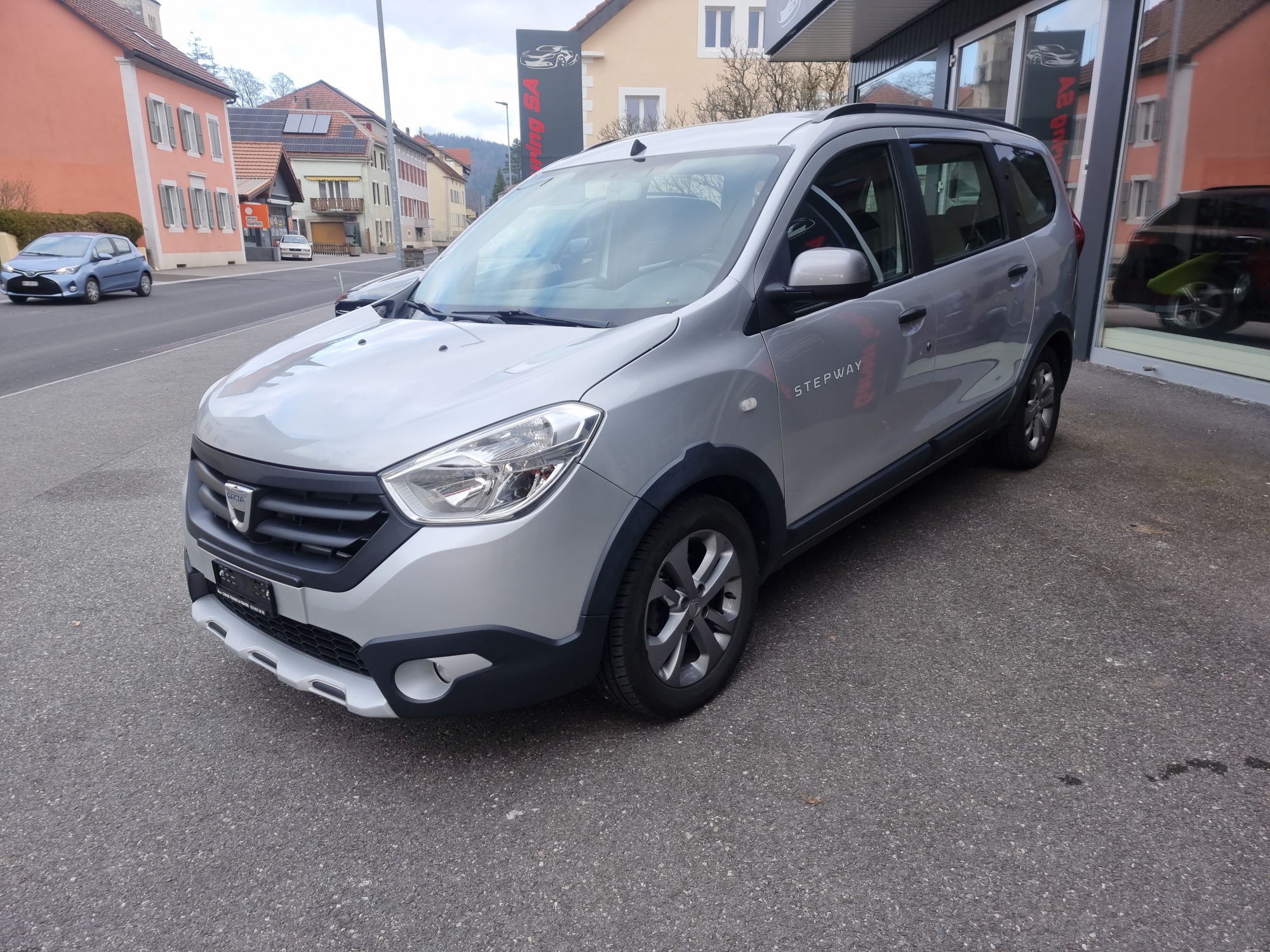 DACIA Lodgy 1.2 T Stepway 7PL