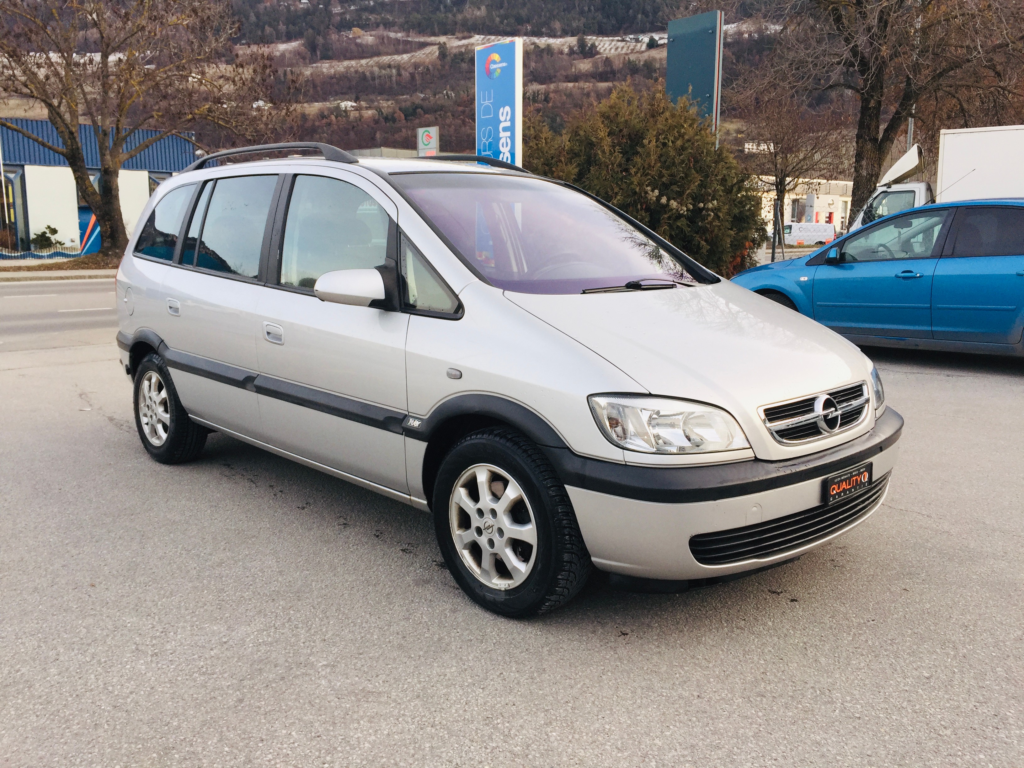 OPEL Zafira 2.2i 16V Edition