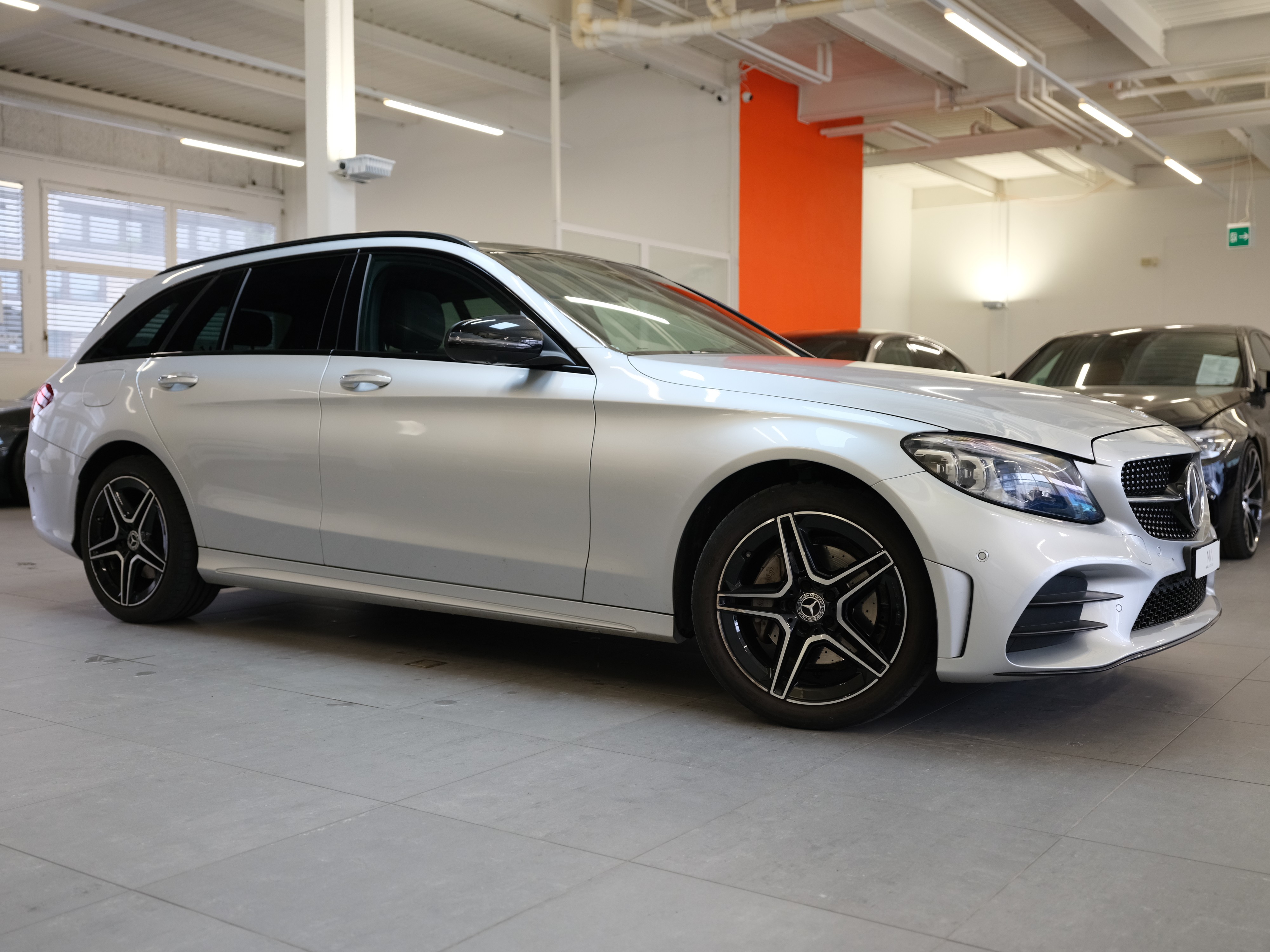 MERCEDES-BENZ C 220 d Swiss Star AMG Line 4M 9G-Tronic