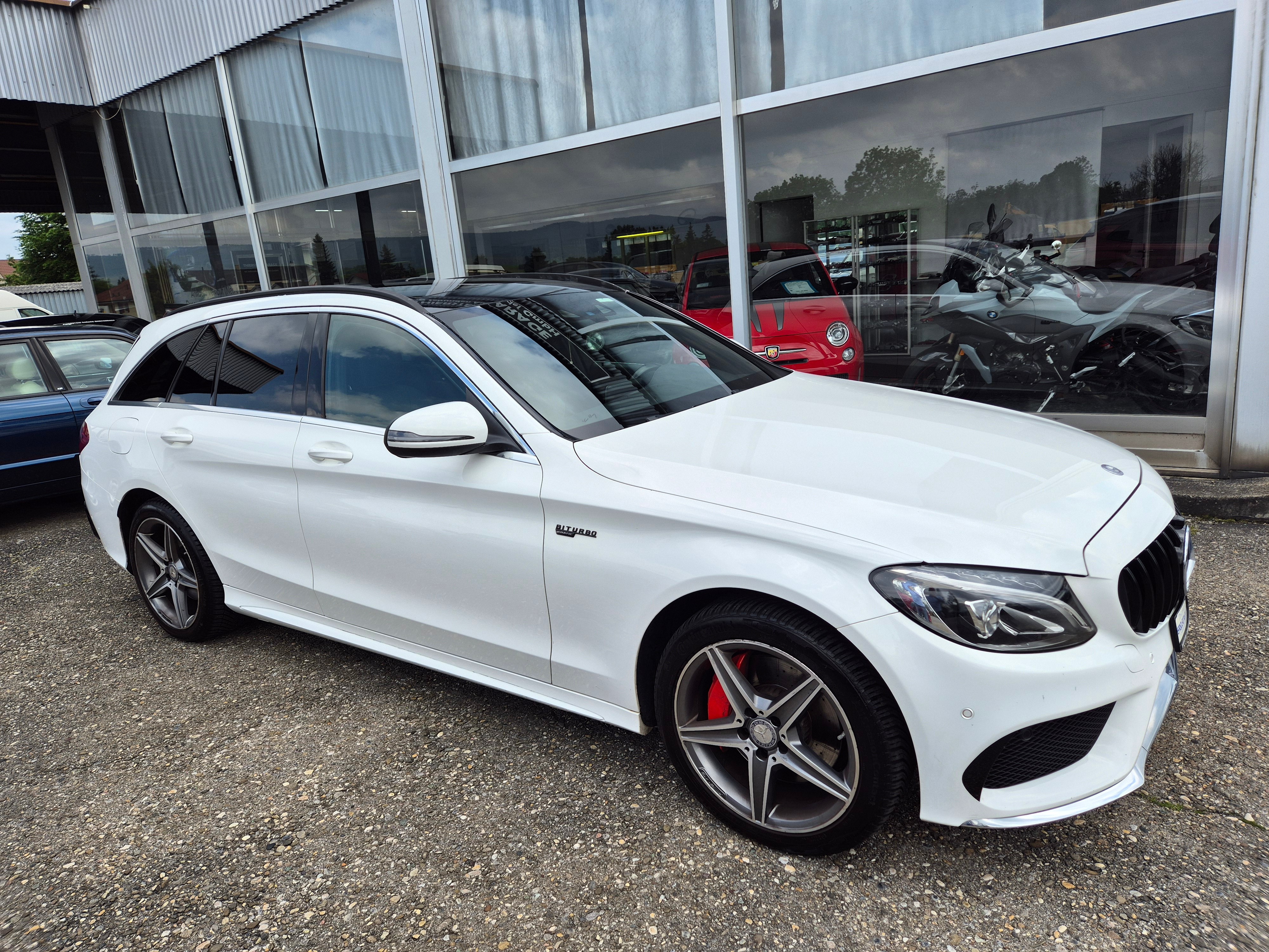 MERCEDES-BENZ C 400 AMG Line 4Matic 7G-Tronic