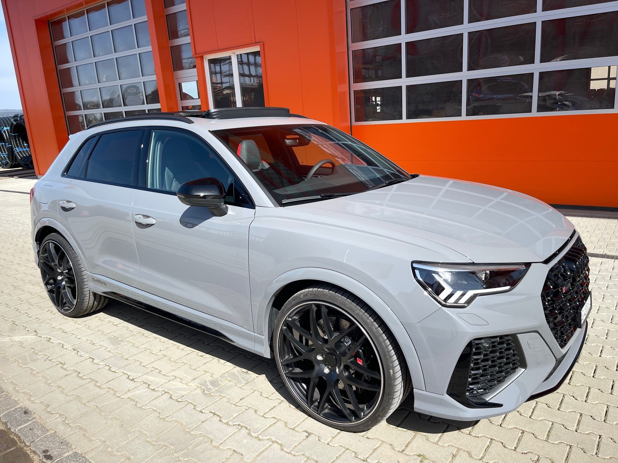 AUDI AUDI RS Q3 - 460 PS | 620 NM | 22