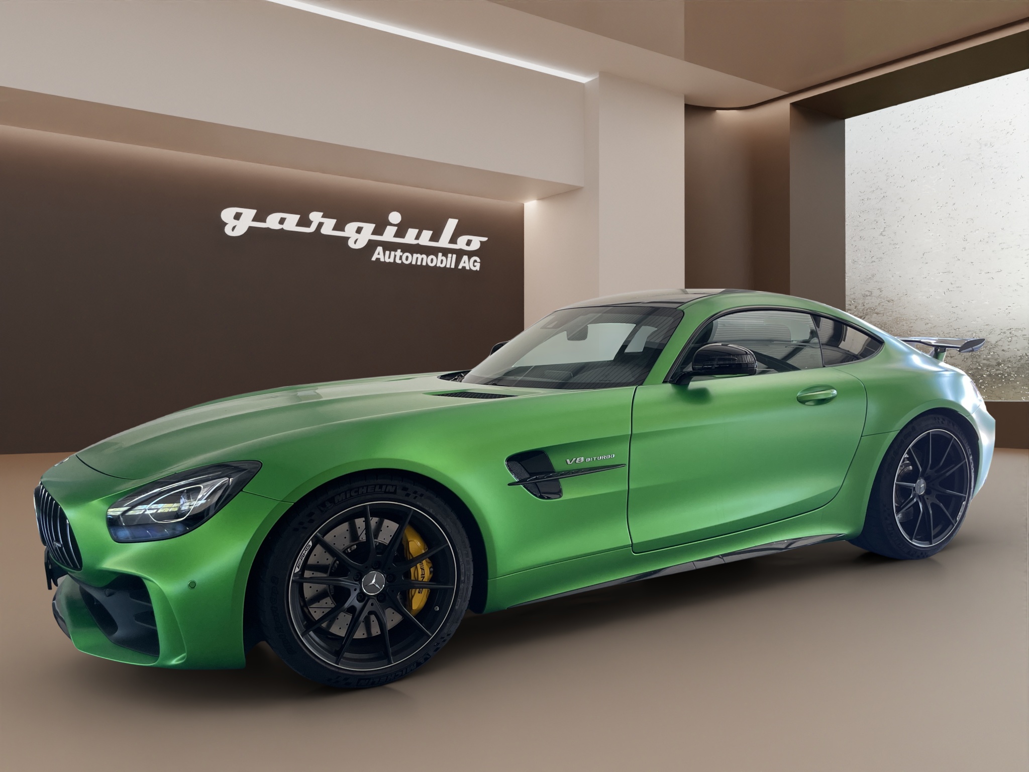 MERCEDES-BENZ AMG GT R Speedshift DCT