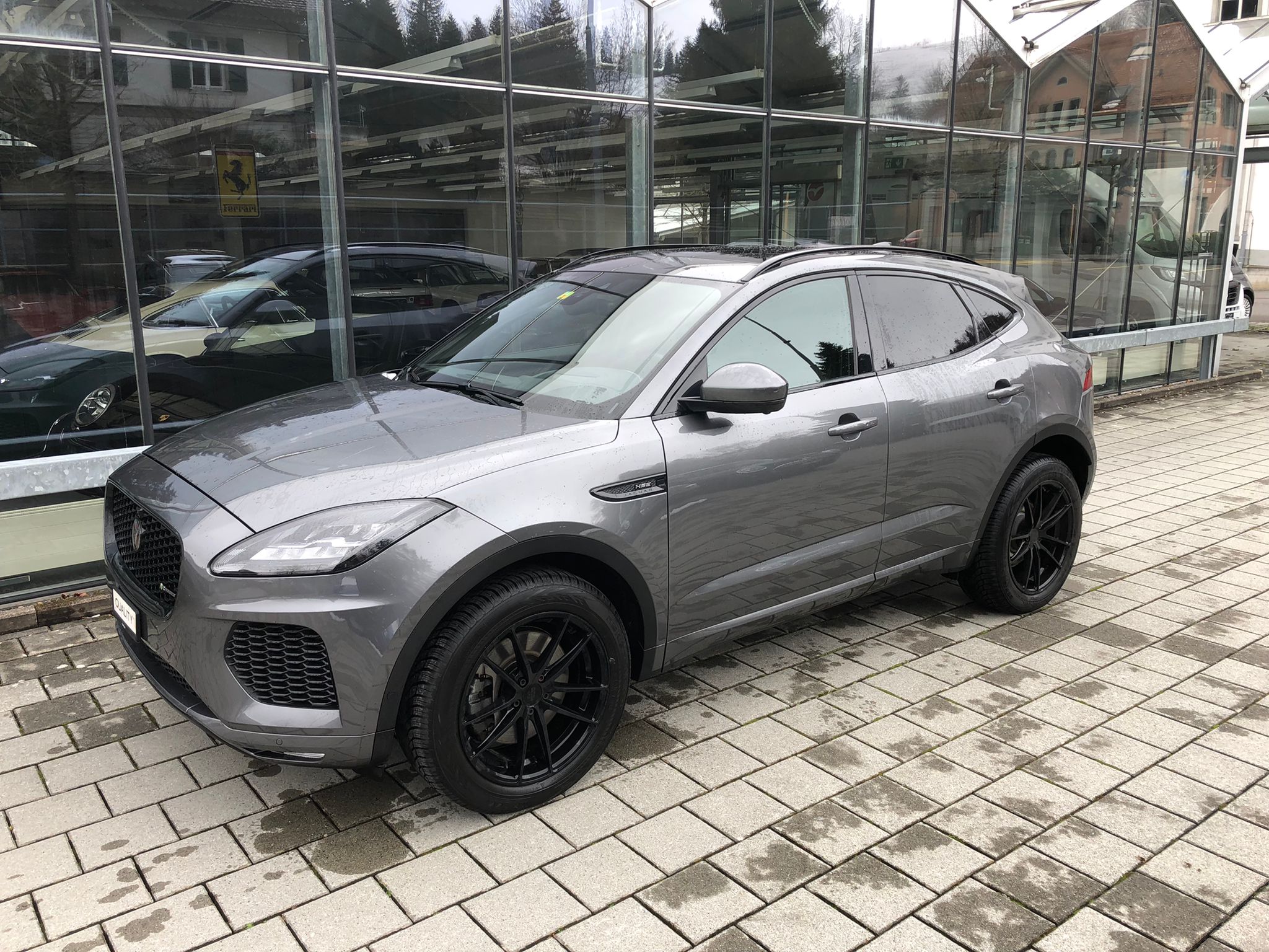 JAGUAR E-Pace 2.0 P250 R-Dynamic HSE AWD