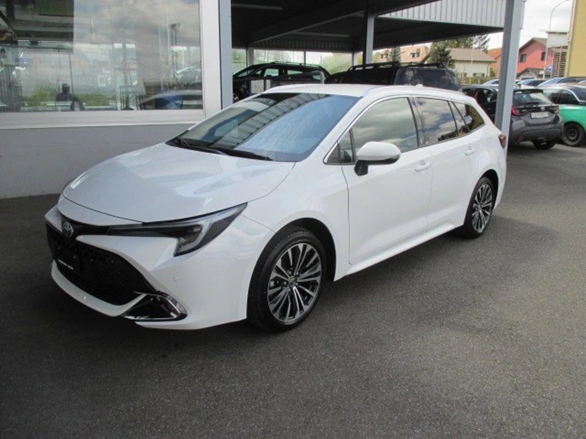 TOYOTA Corolla Touring Sports 1.8 HSD 140 PS Trend e-CVT