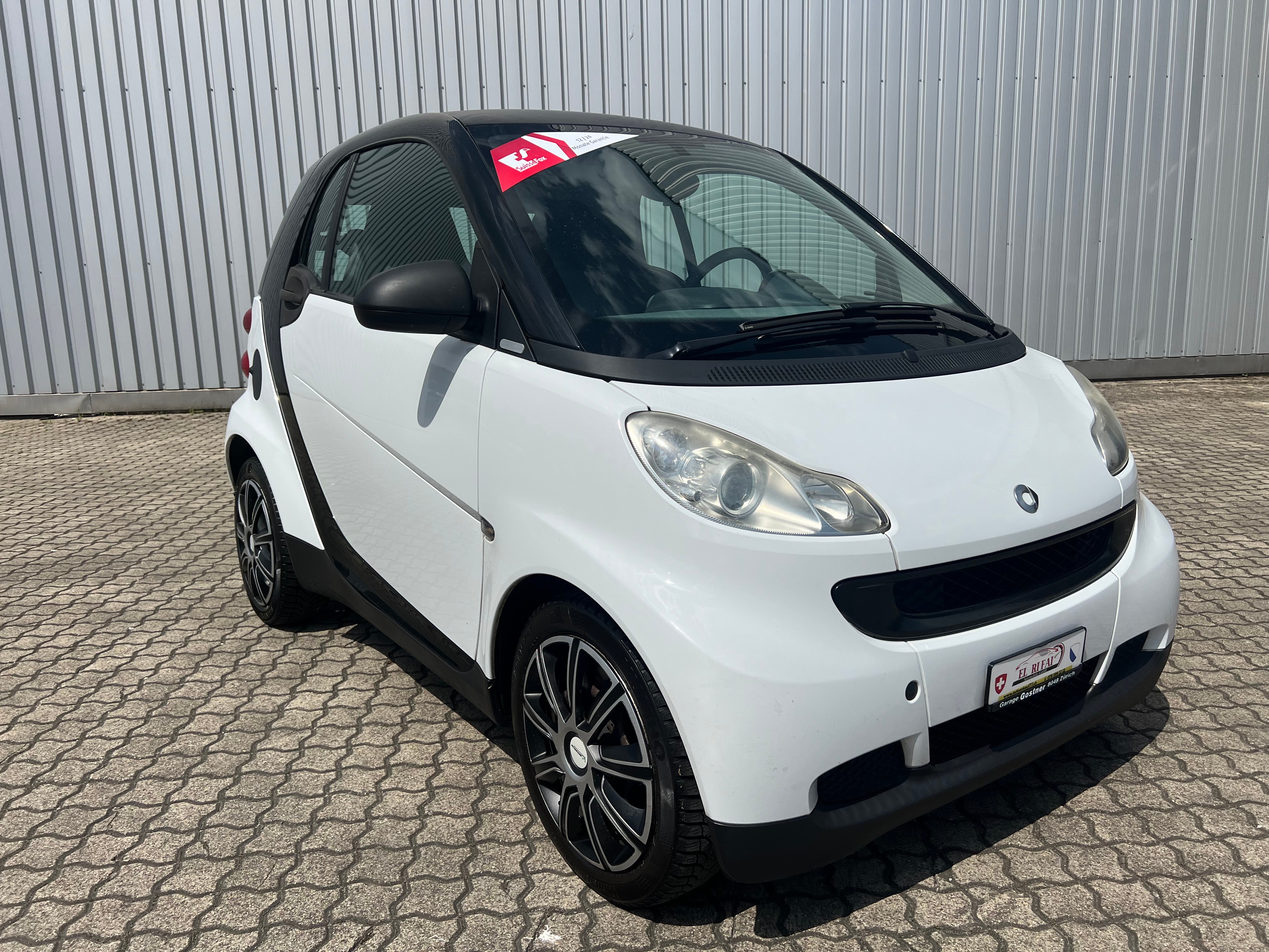 SMART fortwo black & white limited mhd softip