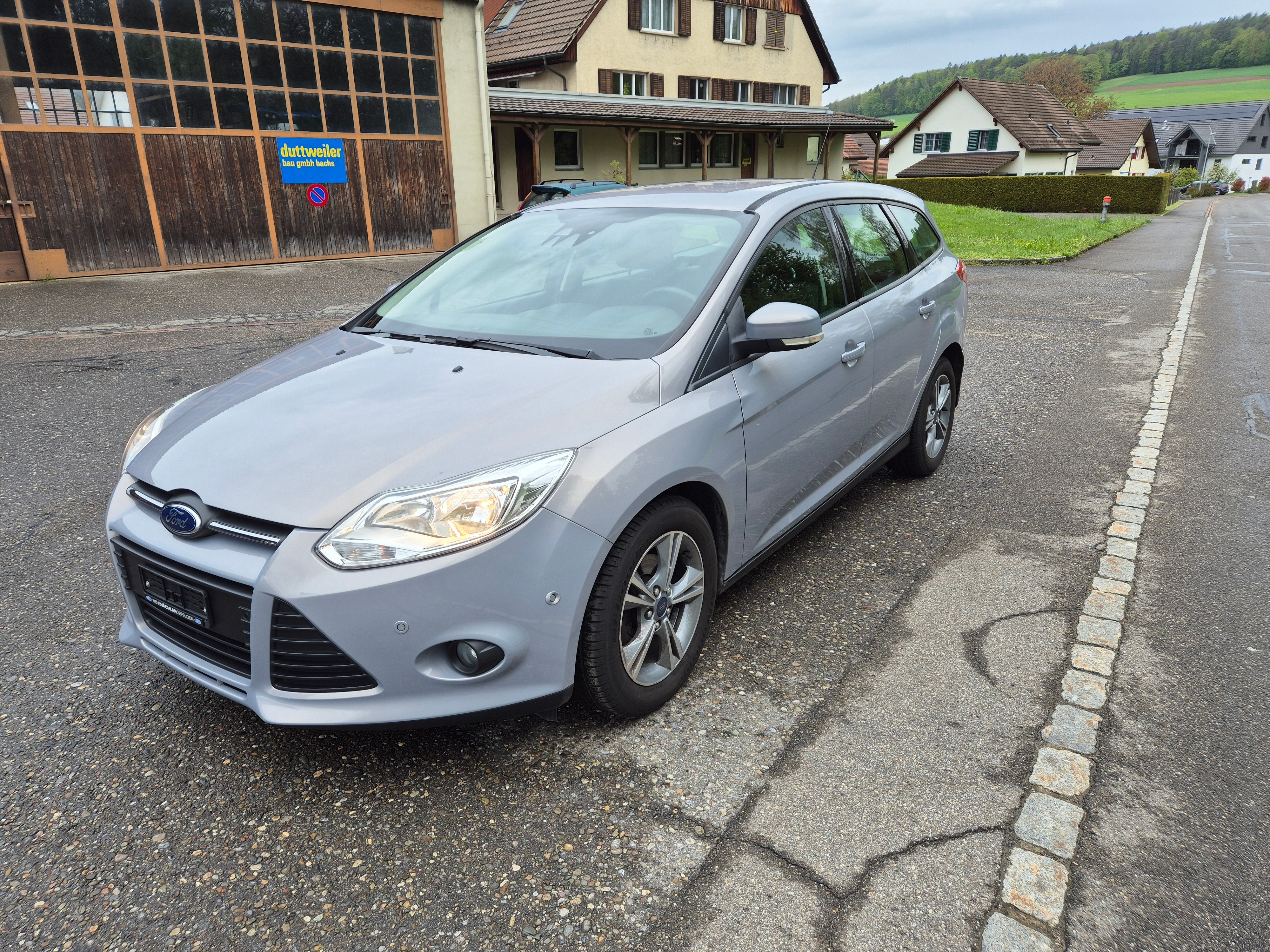 FORD Focus 1.0 SCTi Trend*Frisch ab MFK*