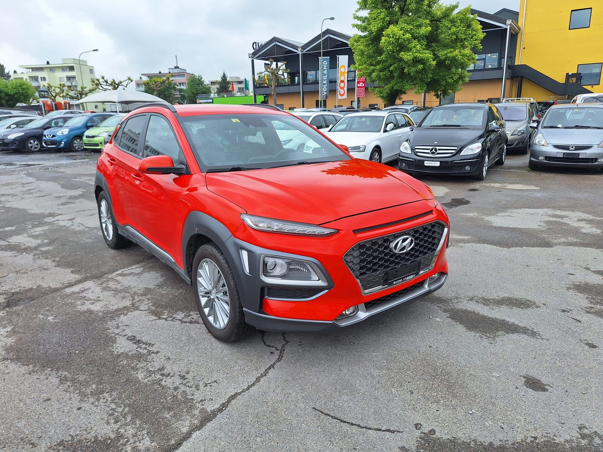 HYUNDAI Kona 1.0 T-GDi Amplia 2WD