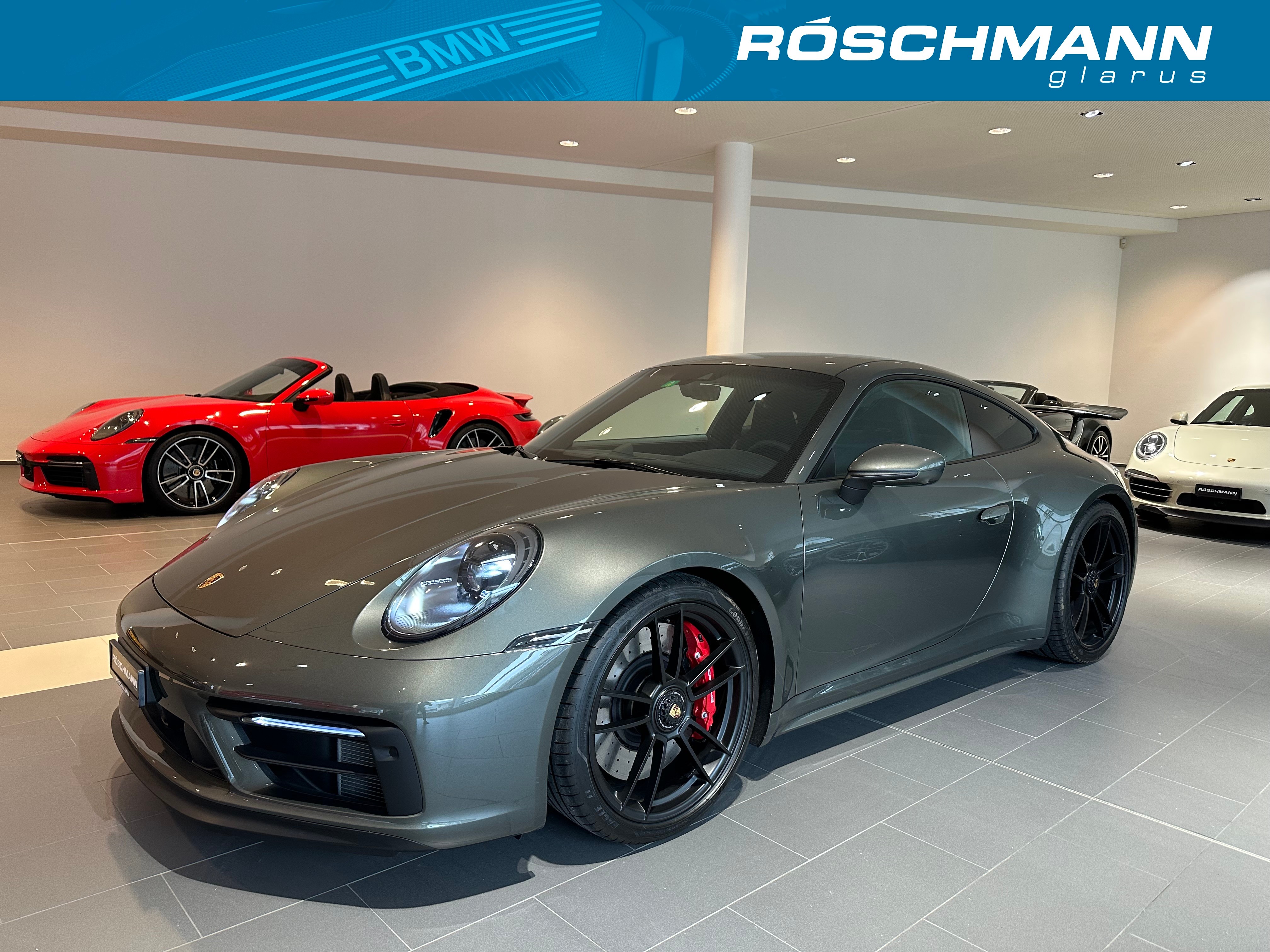 PORSCHE 911 Carrera 4 GTS PDK