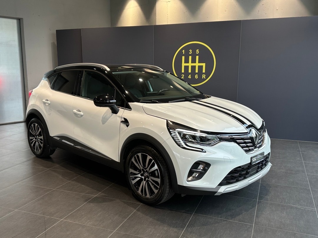 RENAULT Captur 1.3 TCe EDC Initiale Paris