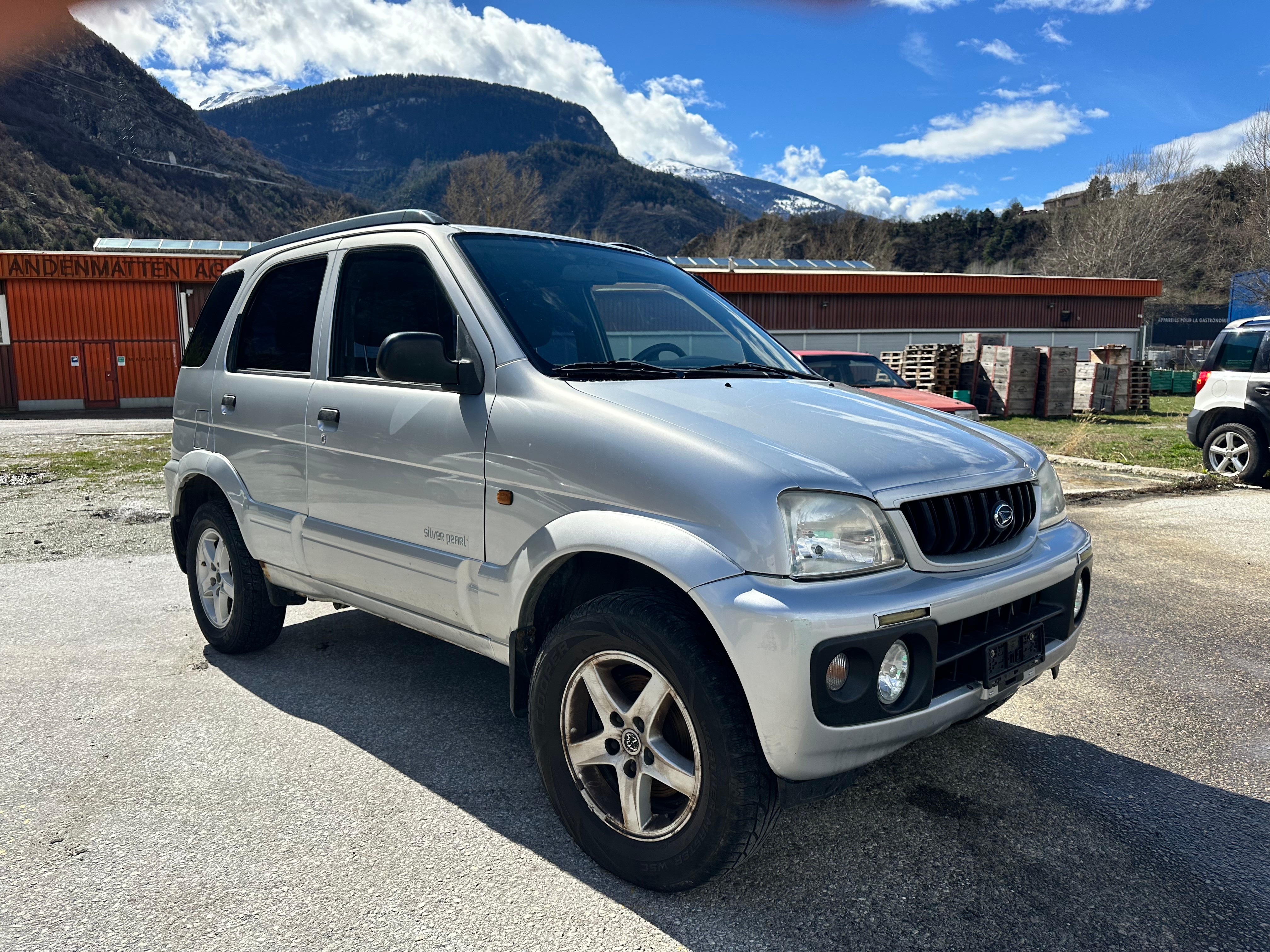 DAIHATSU Terios 1.3 16V 4x4 Silver Pearl