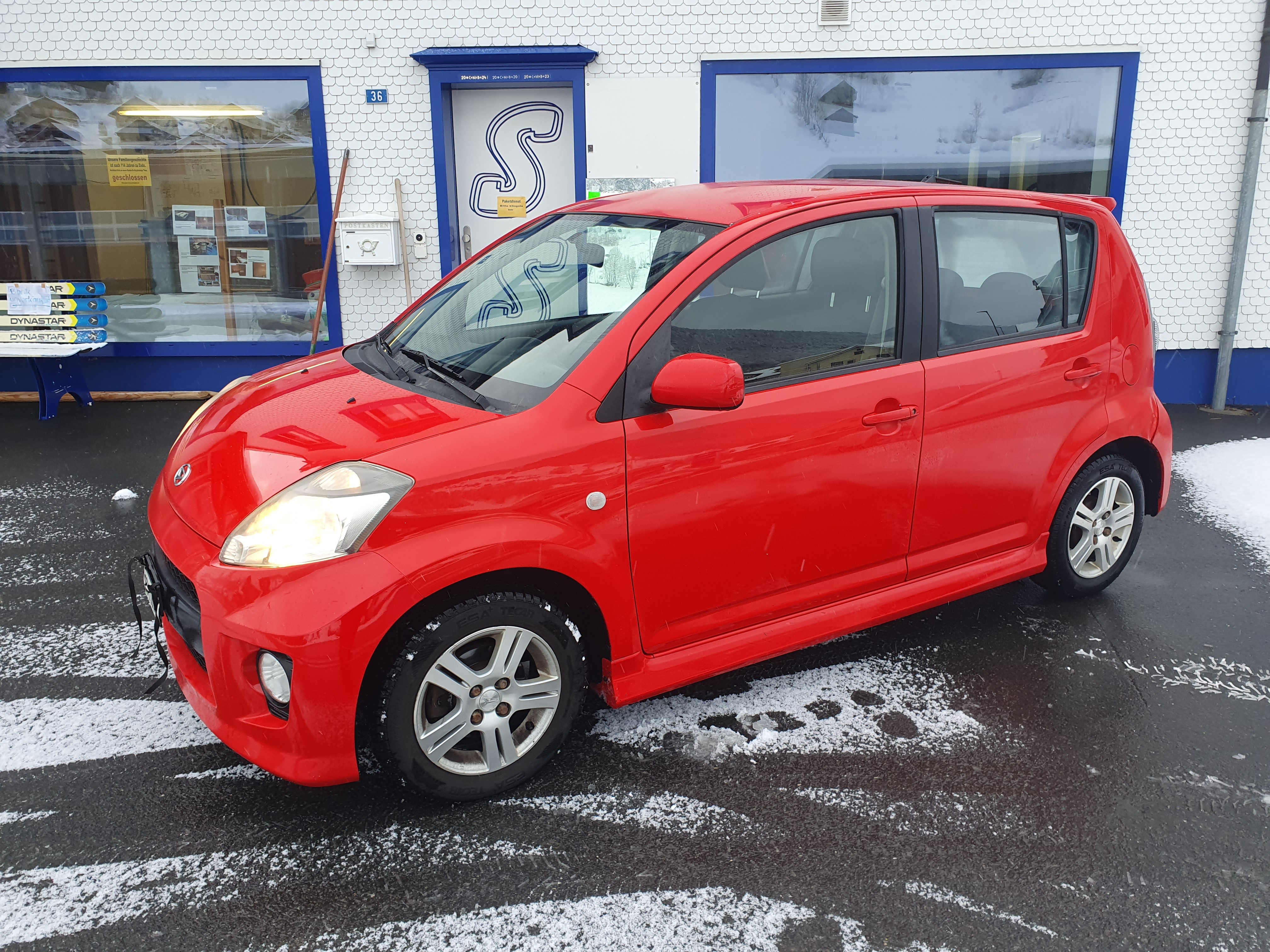 DAIHATSU Sirion 1.3 S eco-4WD Automatic