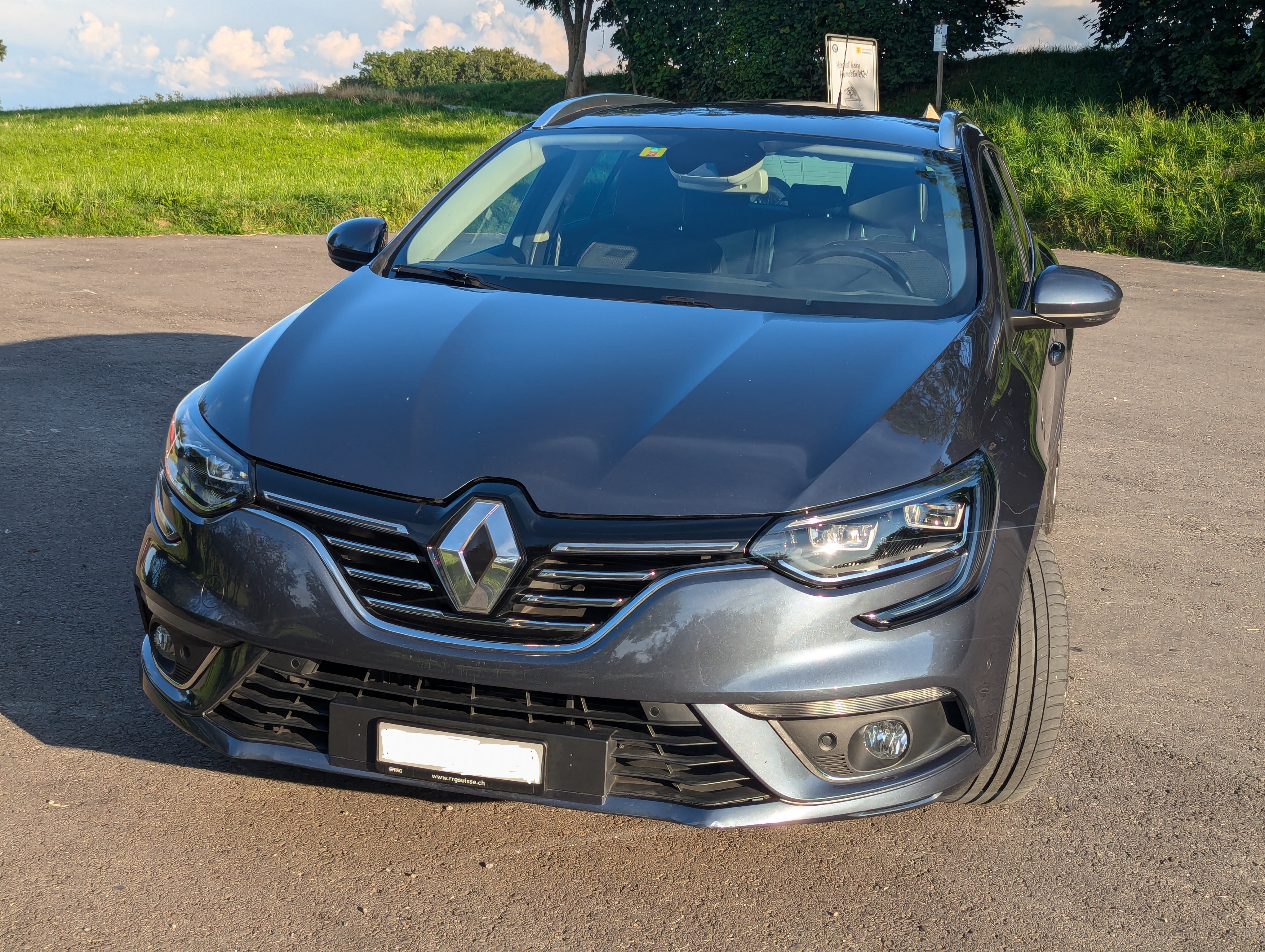 RENAULT Mégane Grandtour 1.2 16V Turbo Bose EDC