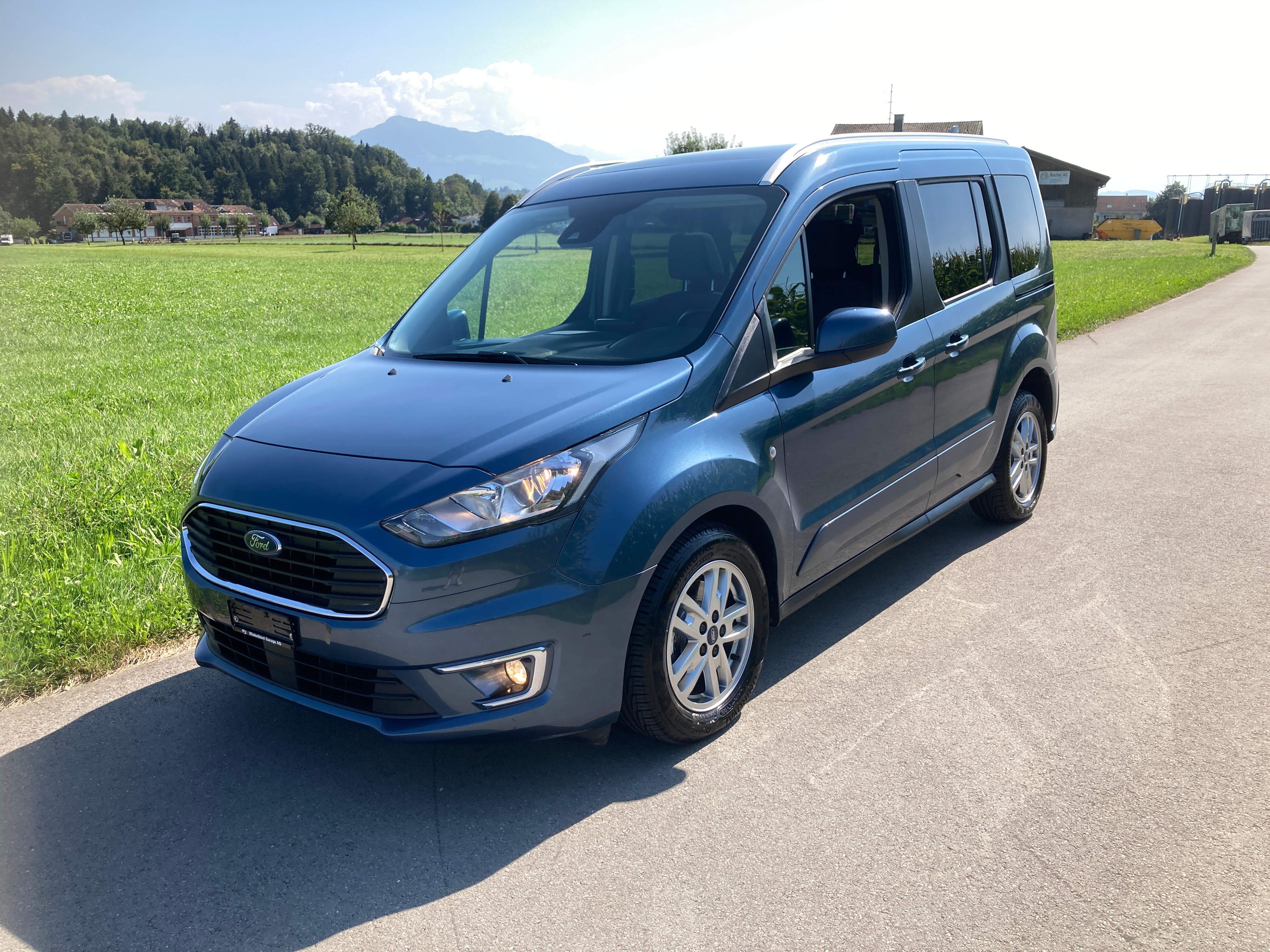 FORD Tourneo Connect 1.5 EcoBlue Titanium